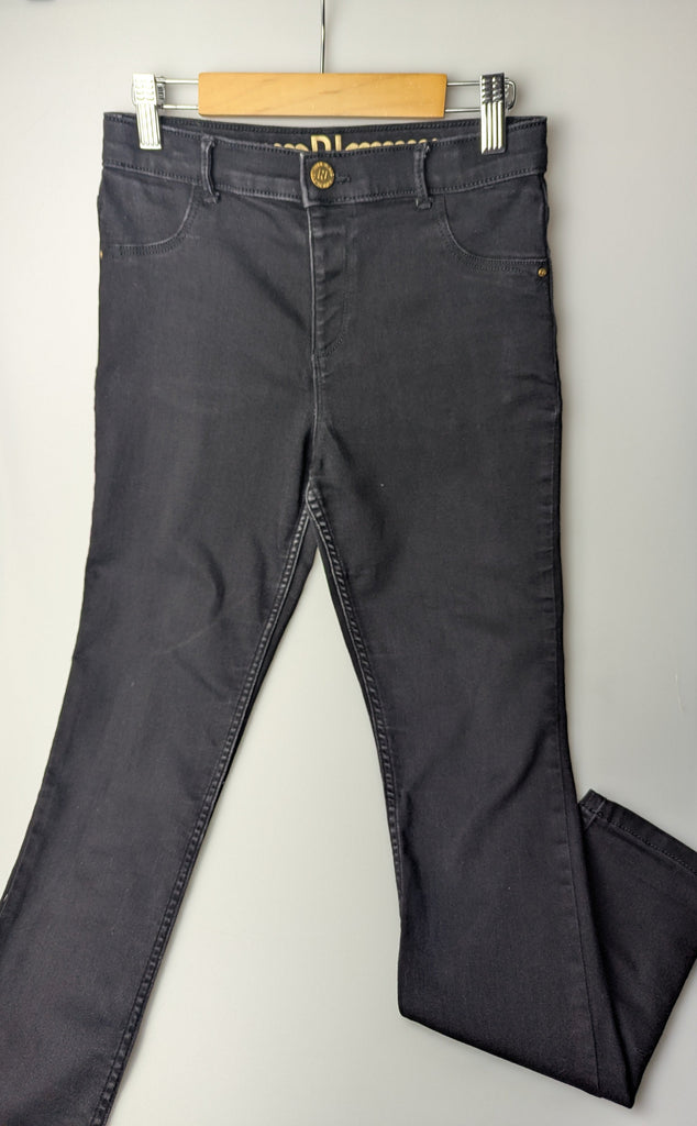 River Island Black Skinny Jeans - Girls 12 Years Little Ones Preloved Used, Preloved, Preworn Baby, Girls & Boys Clothes. Kids & Children's second hand Clothing UK Online. Cheap affordable. Brands including Next, Joules, Nutmeg Morrisons, TU, F&F, H&M.