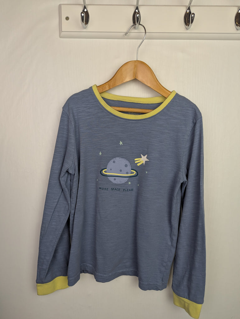 John Lewis Planets Pyjama Top - Boys 8 Years Little Ones Preloved Used, Preloved, Preworn Baby, Girls & Boys Clothes. Kids & Children's second hand Clothing UK Online. Cheap affordable. Brands including Next, Joules, Nutmeg Morrisons, TU, F&F, H&M.