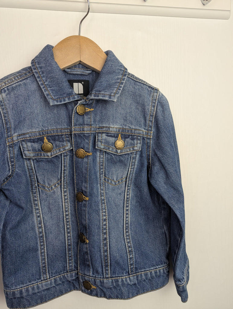 Next Blue Denim Jacket - Unisex 3-4 Years Little Ones Preloved Used, Preloved, Preworn Baby, Girls & Boys Clothes. Kids & Children's second hand Clothing UK Online. Cheap affordable. Brands including Next, Joules, Nutmeg Morrisons, TU, F&F, H&M.