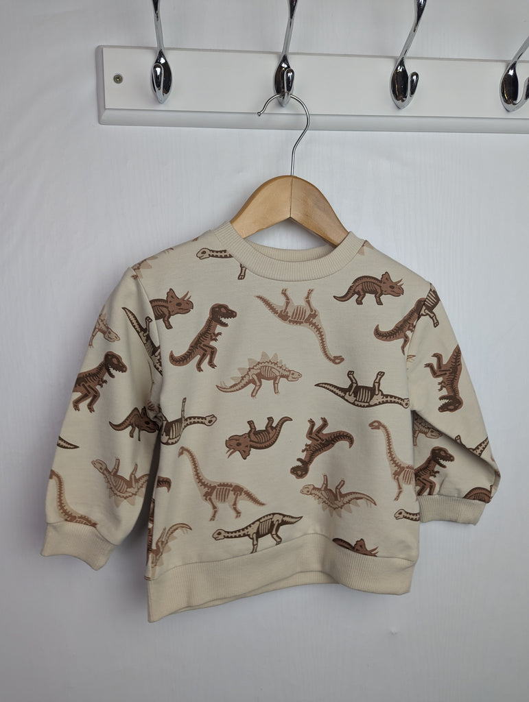 Mini Threads Dinosaur Jumper - Boys 18 Months Little Ones Preloved Used, Preloved, Preworn Baby, Girls & Boys Clothes. Kids & Children's second hand Clothing UK Online. Cheap affordable. Brands including Next, Joules, Nutmeg Morrisons, TU, F&F, H&M.