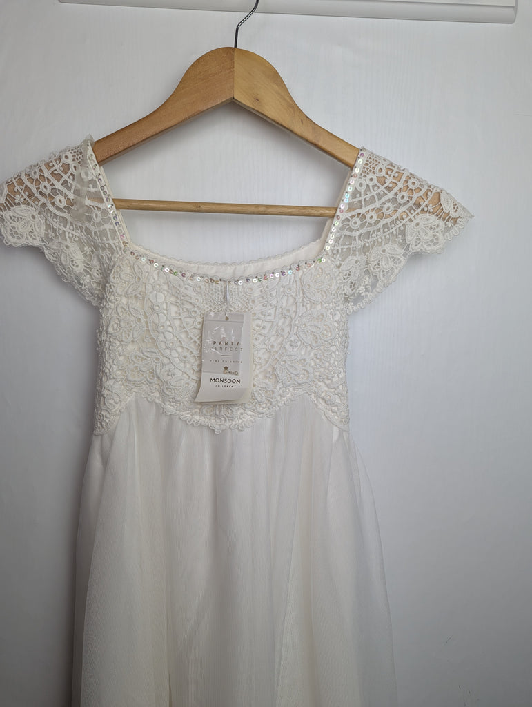 NWT's Monsoon Ivory Bridesmaid Dress - Girls 11 Years Little Ones Preloved Used, Preloved, Preworn Baby, Girls & Boys Clothes. Kids & Children's second hand Clothing UK Online. Cheap affordable. Brands including Next, Joules, Nutmeg Morrisons, TU, F&F, H&M.