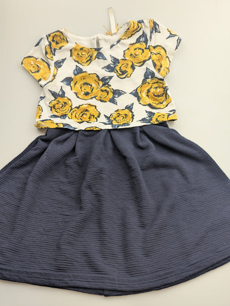 Dunnes Floral Navy Dress - Girls 2-3 Years Little Ones Preloved Used, Preloved, Preworn Baby, Girls & Boys Clothes. Kids & Children's second hand Clothing UK Online. Cheap affordable. Brands including Next, Joules, Nutmeg Morrisons, TU, F&F, H&M.