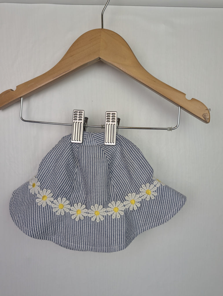 Primark Floral Striped Hat - Baby Girls 12-24 Months Little Ones Preloved Second Hand Baby, Girls & Boys Clothes. UK Postage