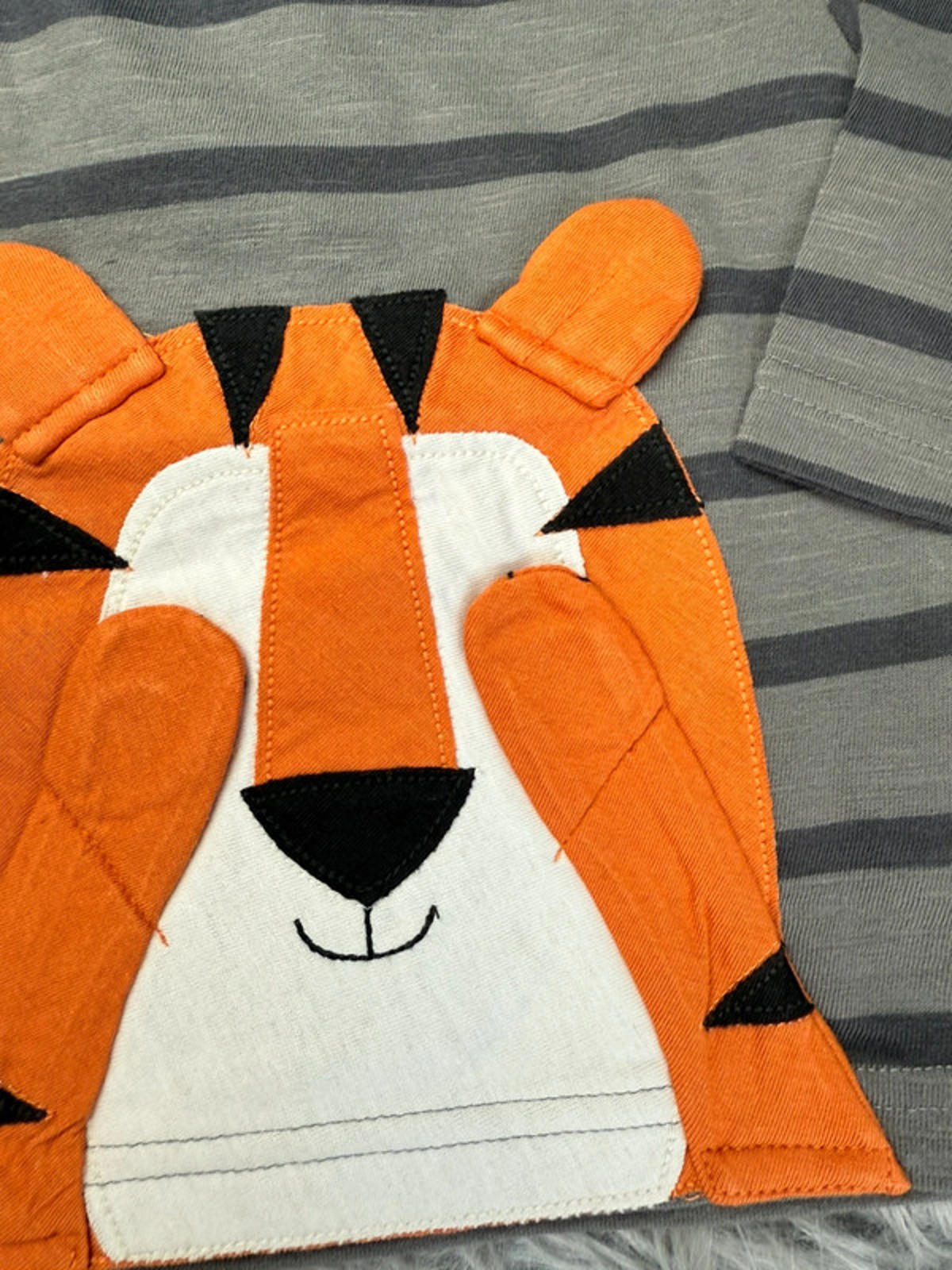 Nwot’s Ex-Next Grey Striped Tiger Top - Boys 3-6 Months Little Ones Preloved. Preloved Kids & Children’s Gently Used Clothing. Second Hand Baby, Girls & Boys Clothes. UK Postage