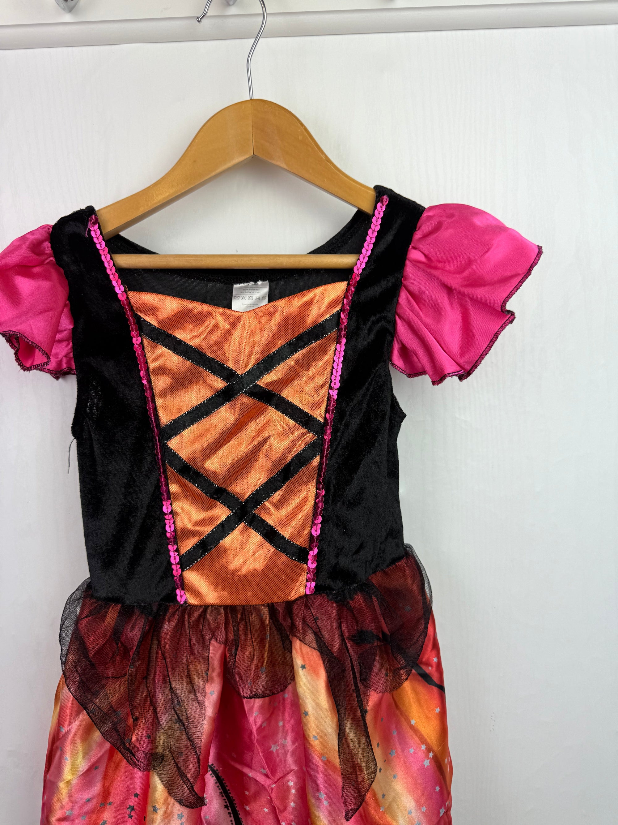 Aldi Witch Halloween Dress - Girls 3 - 4 Years - Little Ones Preloved. Second Hand Children's & Preloved Baby, Kids, Girls & Boys Clothes. UK online