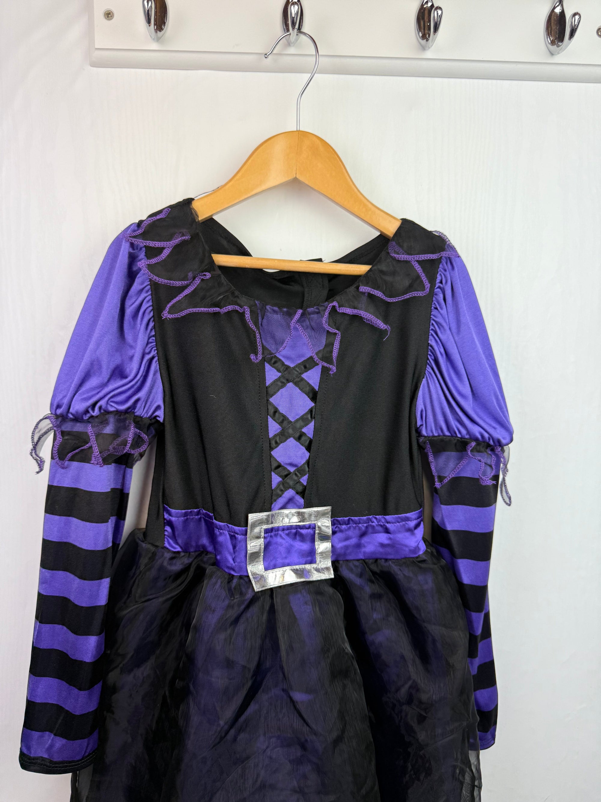 Amscan Be Witched Halloween Dress - Girls 4 - 6 Years - Little Ones Preloved. Second Hand Children's & Preloved Baby, Kids, Girls & Boys Clothes. UK online