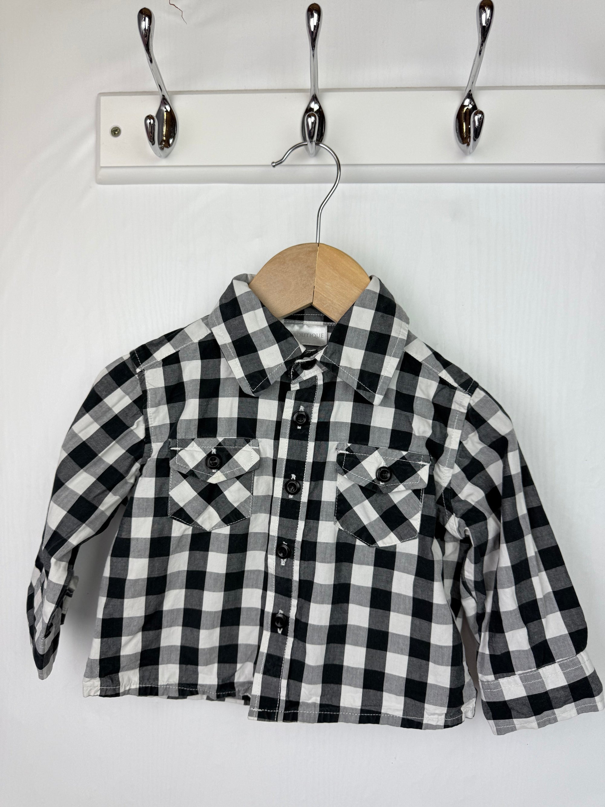 Baby Boutique Plaid Shirt - Boys 6 - 9 Months - Little Ones Preloved. Second Hand Children's & Preloved Baby, Kids, Girls & Boys Clothes. UK online