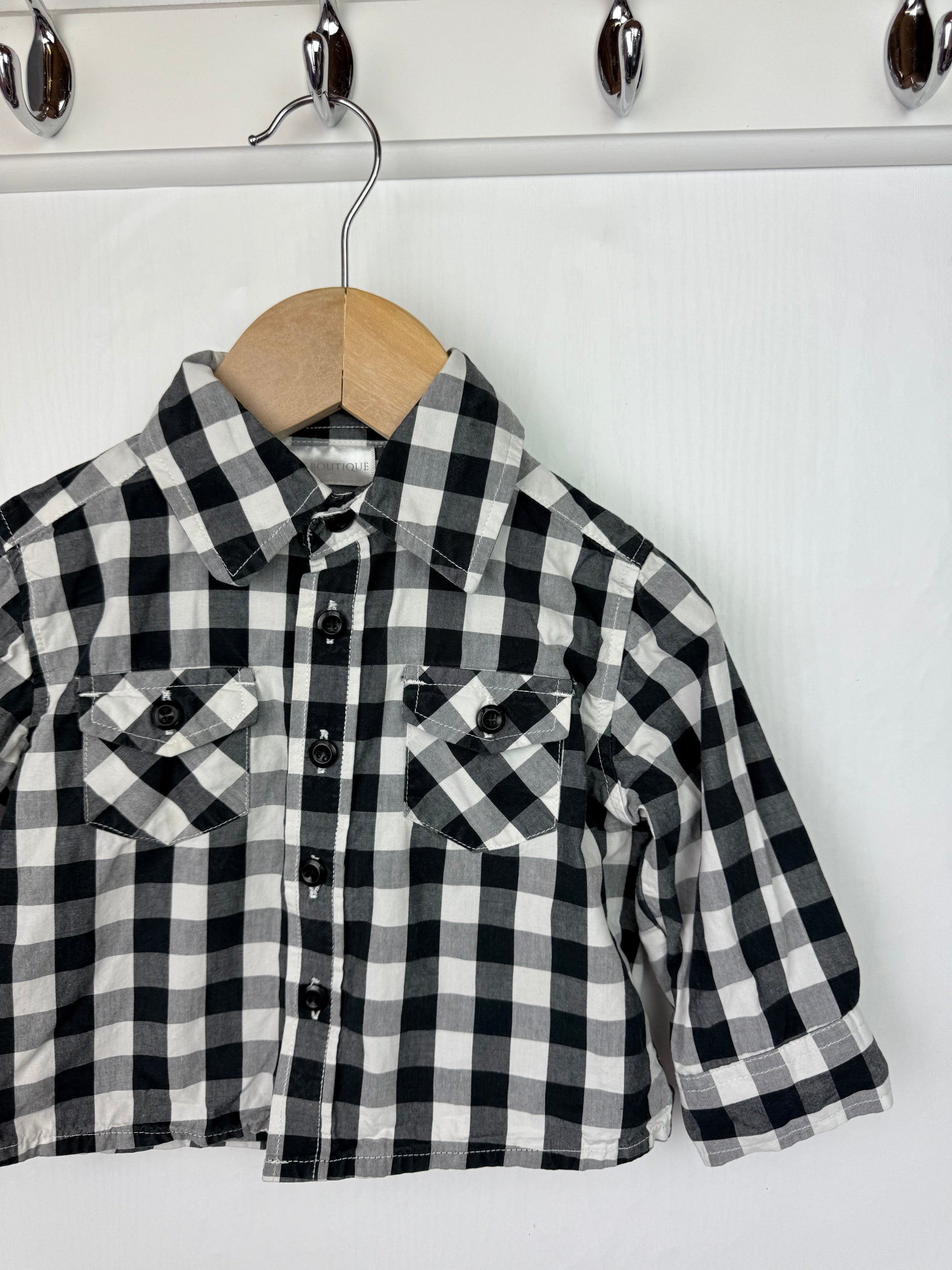 Baby Boutique Plaid Shirt - Boys 6 - 9 Months - Little Ones Preloved. Second Hand Children's & Preloved Baby, Kids, Girls & Boys Clothes. UK online