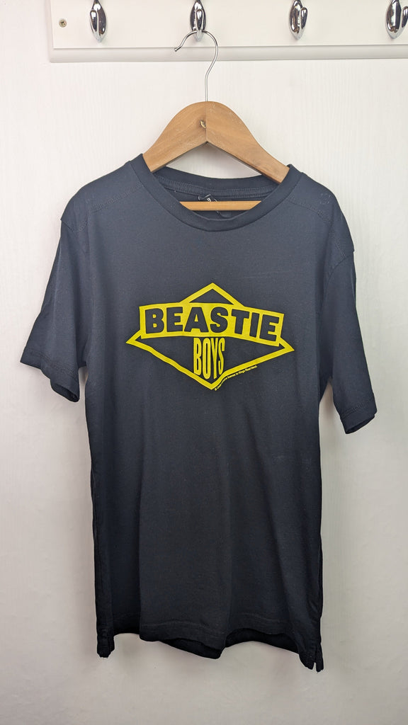 Beastie Boys Short Sleeve Top - Boys 9-10 Years Little Ones Preloved Used, Preloved, Preworn & Second Hand Baby, Kids & Children's Clothing UK Online. Cheap affordable. Brands including Next, Joules, Nutmeg Morrisons, TU, F&F, H&M.