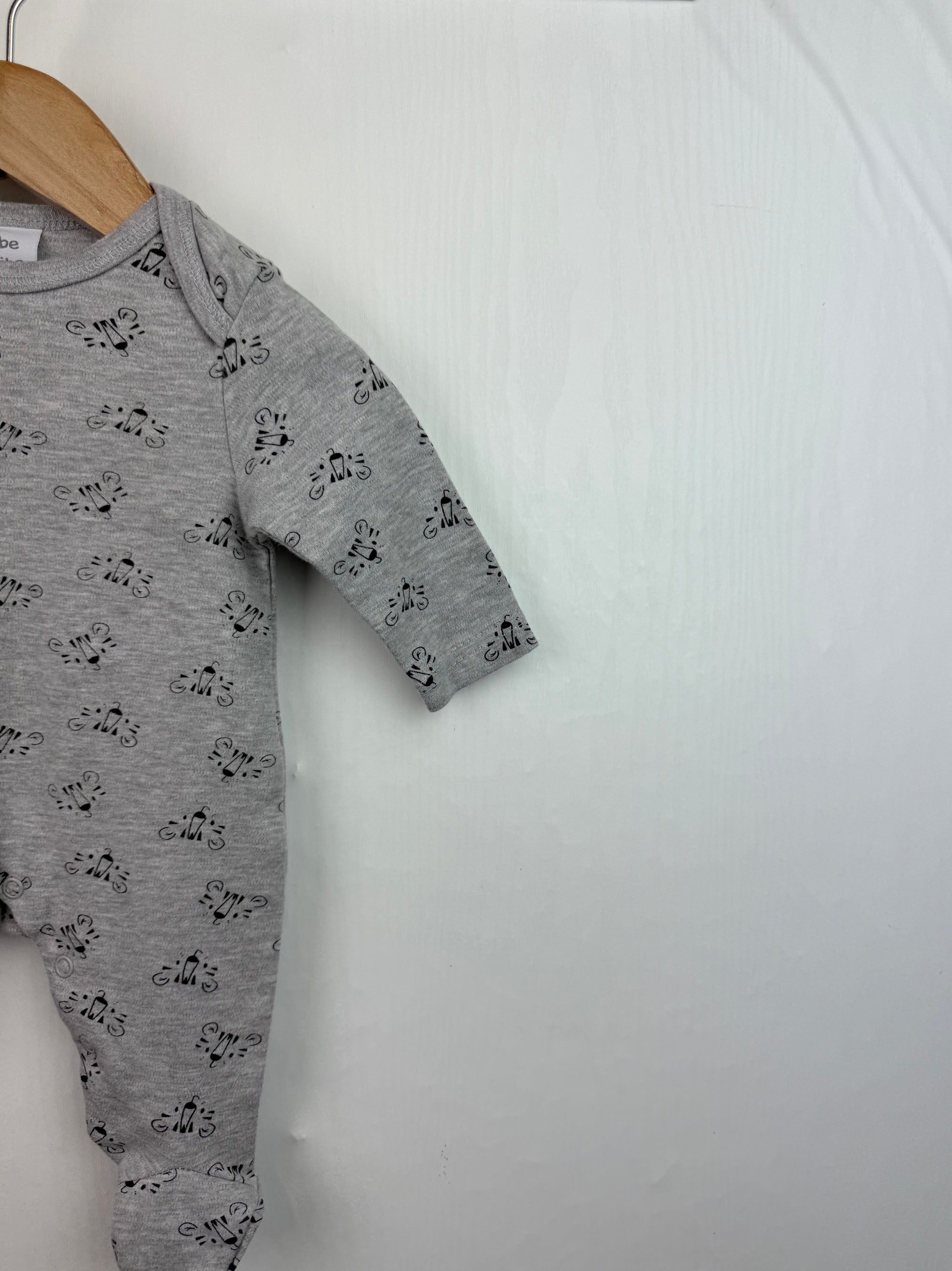 Bebe Bonito Grey Tiger Sleepsuit - Boys 0 - 3 Months - Little Ones Preloved. Second Hand Children's & Preloved Baby, Kids, Girls & Boys Clothes. UK online
