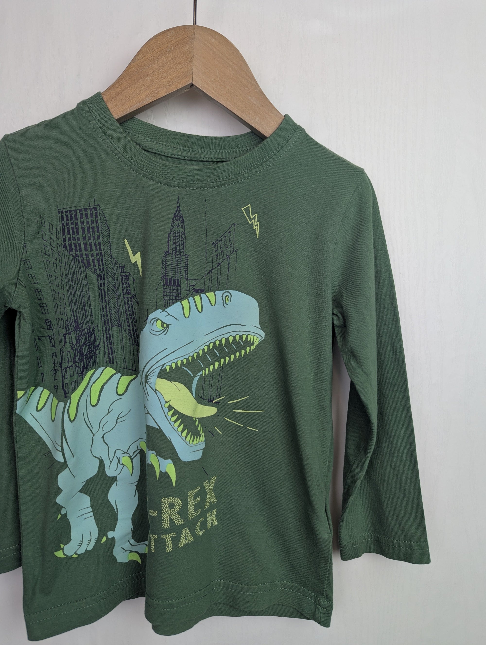Blue Seven Green Dinosaur Top - Boys 3 Years - Little Ones Preloved. Second Hand Children's & Preloved Baby, Kids, Girls & Boys Clothes. UK online