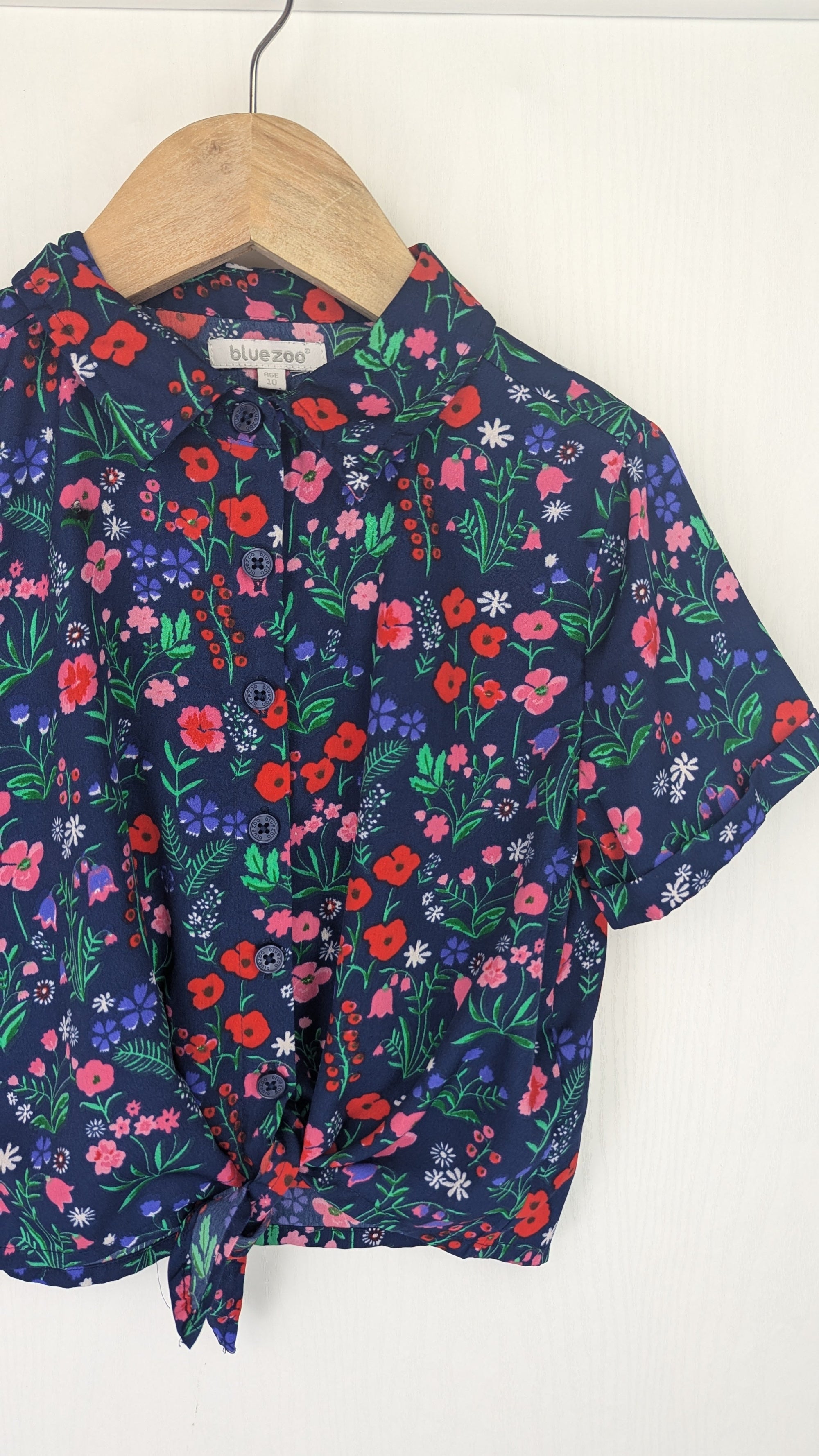 Blue Zoo Floral Cropped Top - Girls 10 Years - Little Ones Preloved. Second Hand Children's & Preloved Baby, Kids, Girls & Boys Clothes. UK online