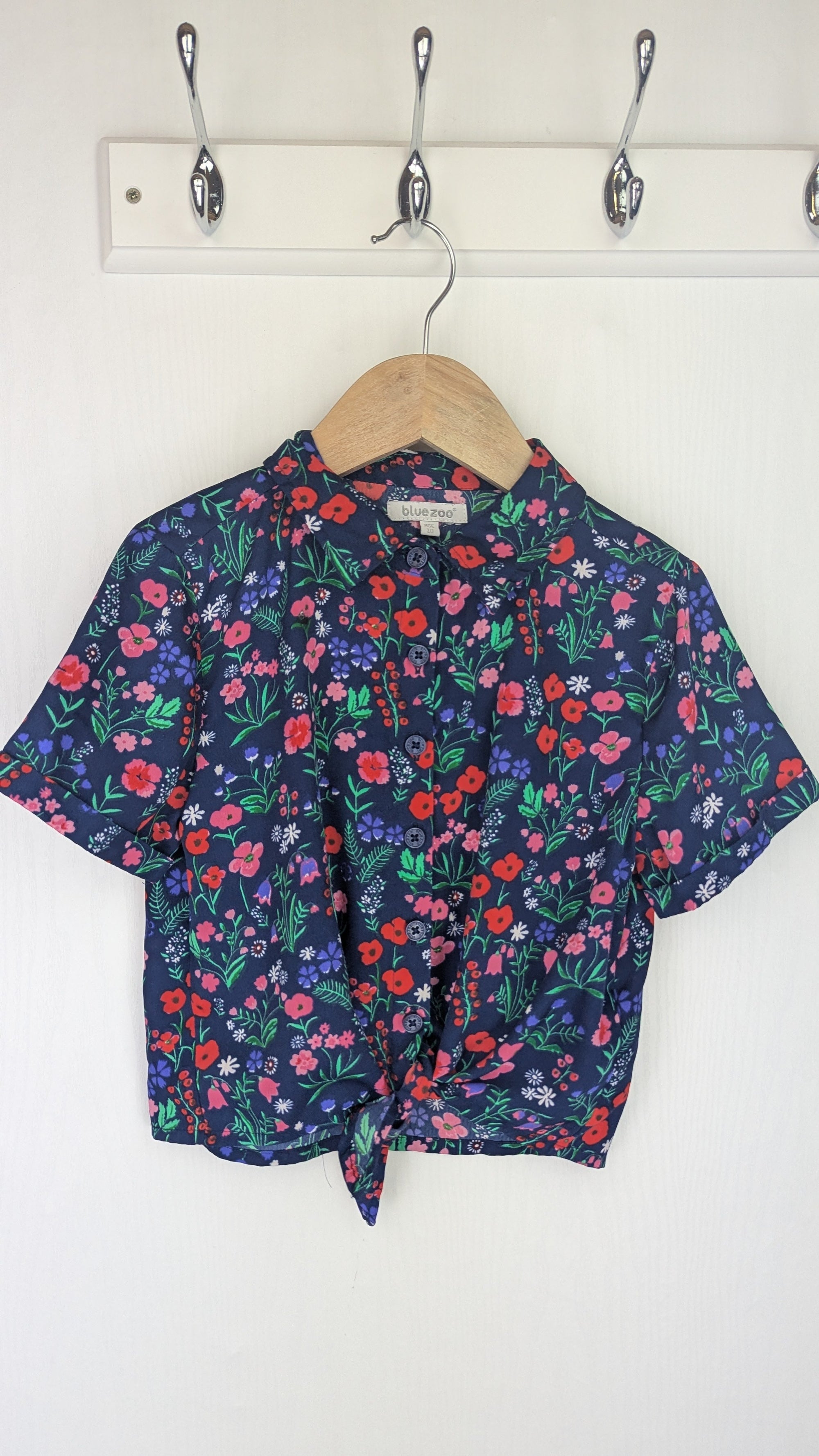 Blue Zoo Floral Cropped Top - Girls 10 Years - Little Ones Preloved. Second Hand Children's & Preloved Baby, Kids, Girls & Boys Clothes. UK online