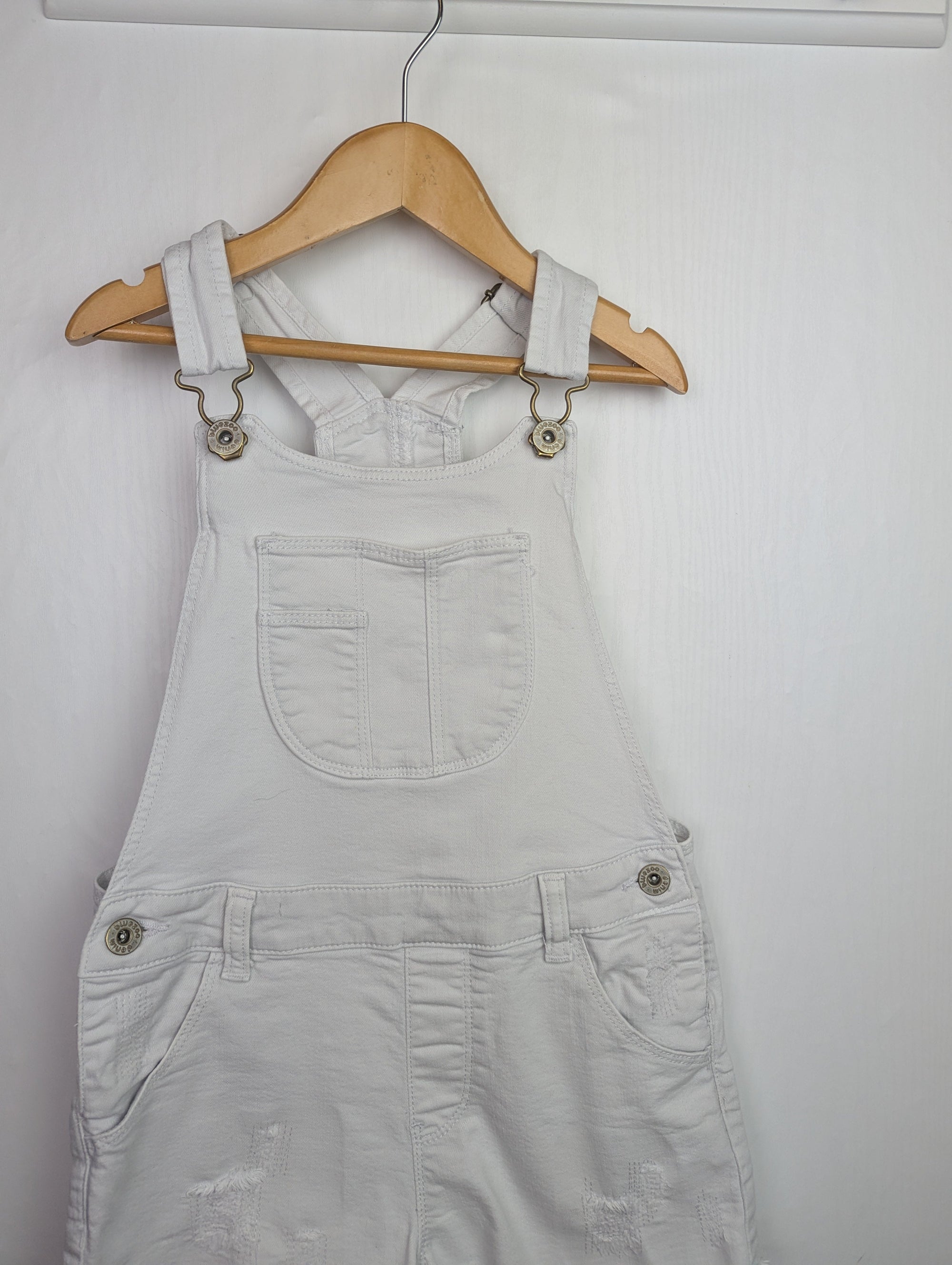 Blue Zoo White Denim Dungarees - Girls 9 Years - Little Ones Preloved. Second Hand Children's & Preloved Baby, Kids, Girls & Boys Clothes. UK online