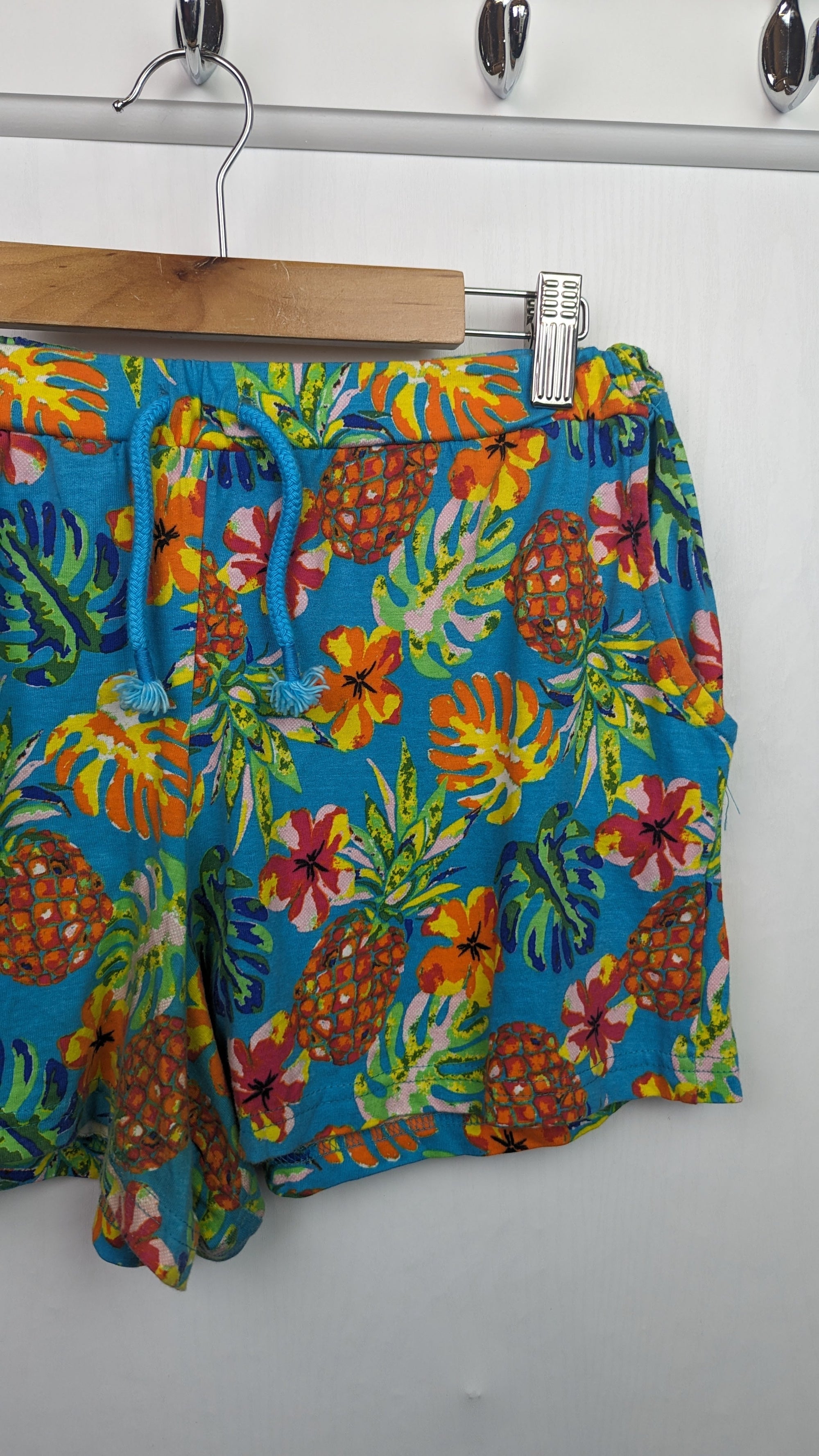 Board Angels Floral Blue Shorts - Girls 13 Years - Little Ones Preloved. Second Hand Children's & Preloved Baby, Kids, Girls & Boys Clothes. UK online