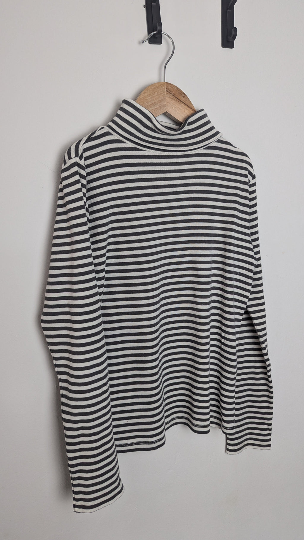 Boden Grey Striped Turtle Neck Top - Girls 11 - 12 Years - Little Ones Preloved. Second Hand Children's & Preloved Baby, Kids, Girls & Boys Clothes. UK online