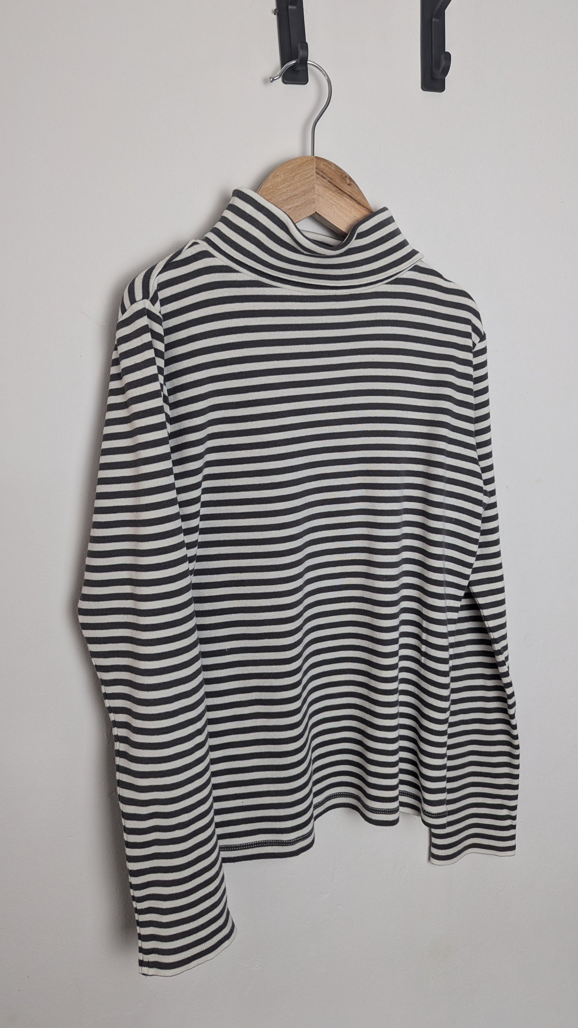 Boden Grey Striped Turtle Neck Top - Girls 11 - 12 Years - Little Ones Preloved. Second Hand Children's & Preloved Baby, Kids, Girls & Boys Clothes. UK online