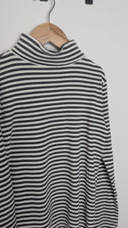 Boden Grey Striped Turtle Neck Top - Girls 11 - 12 Years - Little Ones Preloved. Second Hand Children's & Preloved Baby, Kids, Girls & Boys Clothes. UK online