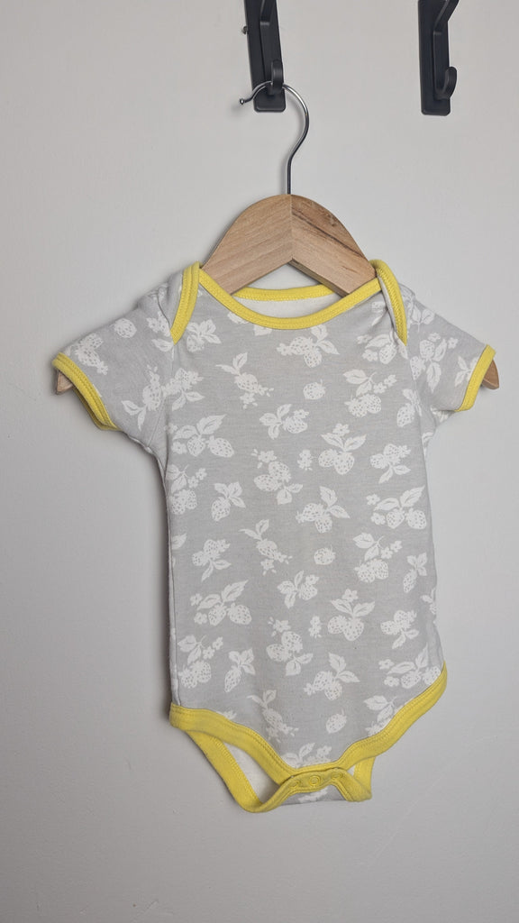 Cath Kids Grey Floral Bodysuit - Girls 3-6 Months Little Ones Preloved Used, Preloved, Preworn & Second Hand Baby, Kids & Children's Clothing UK Online. Cheap affordable. Brands including Next, Joules, Nutmeg Morrisons, TU, F&F, H&M.