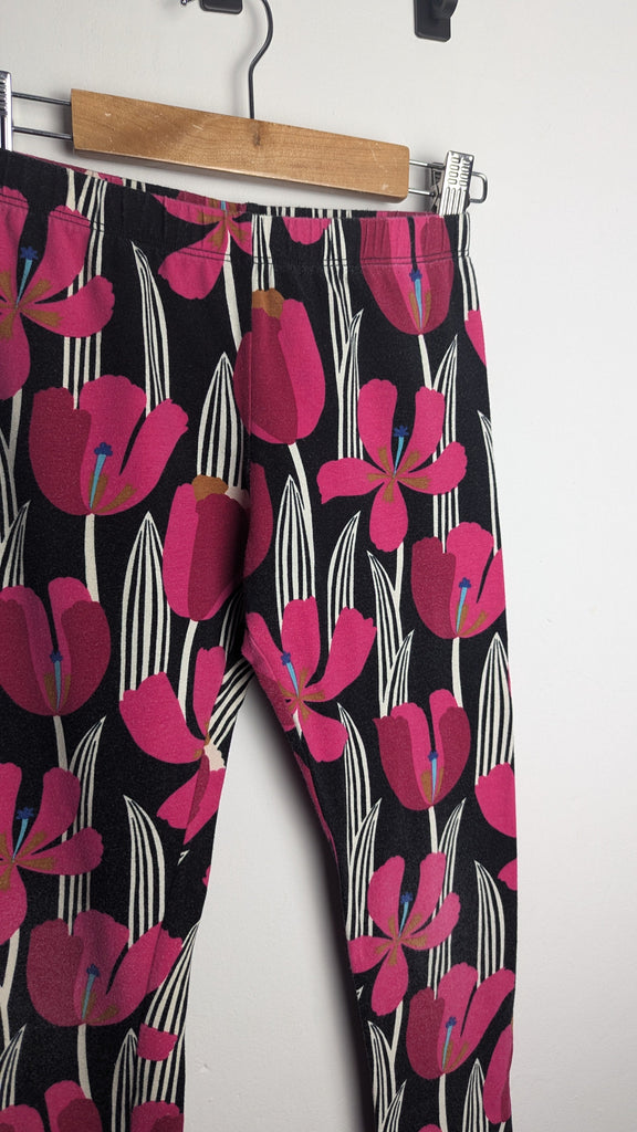 Catimini Black & Pink Floral Leggings - Girls 10 Years Little Ones Preloved Used, Preloved, Preworn & Second Hand Baby, Kids & Children's Clothing UK Online. Cheap affordable. Brands including Next, Joules, Nutmeg Morrisons, TU, F&F, H&M.