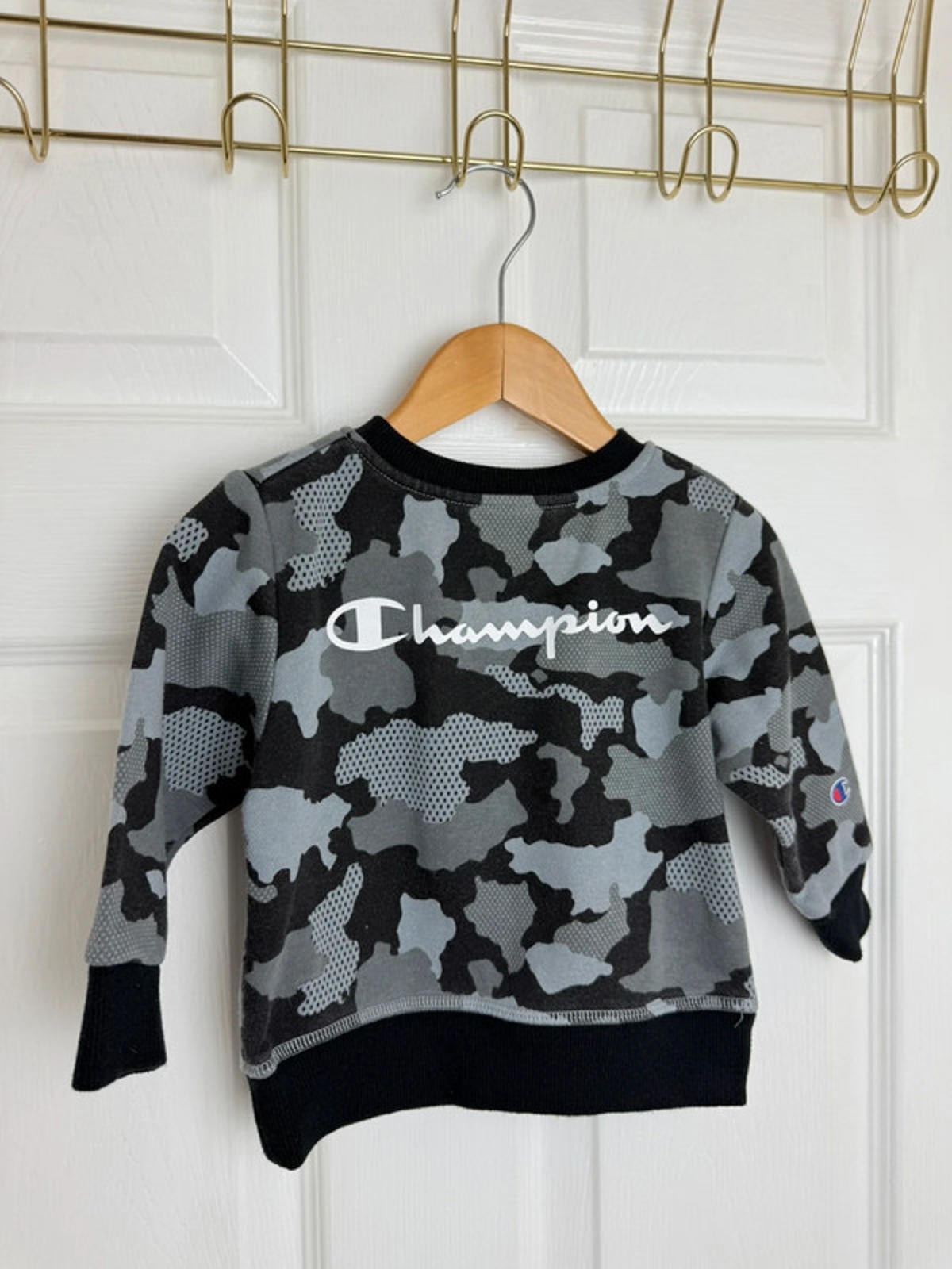 Champion Grey Camo Jumper - Boys 12 Months - Little Ones Preloved. Second Hand Children's & Preloved Baby, Kids, Girls & Boys Clothes. UK online