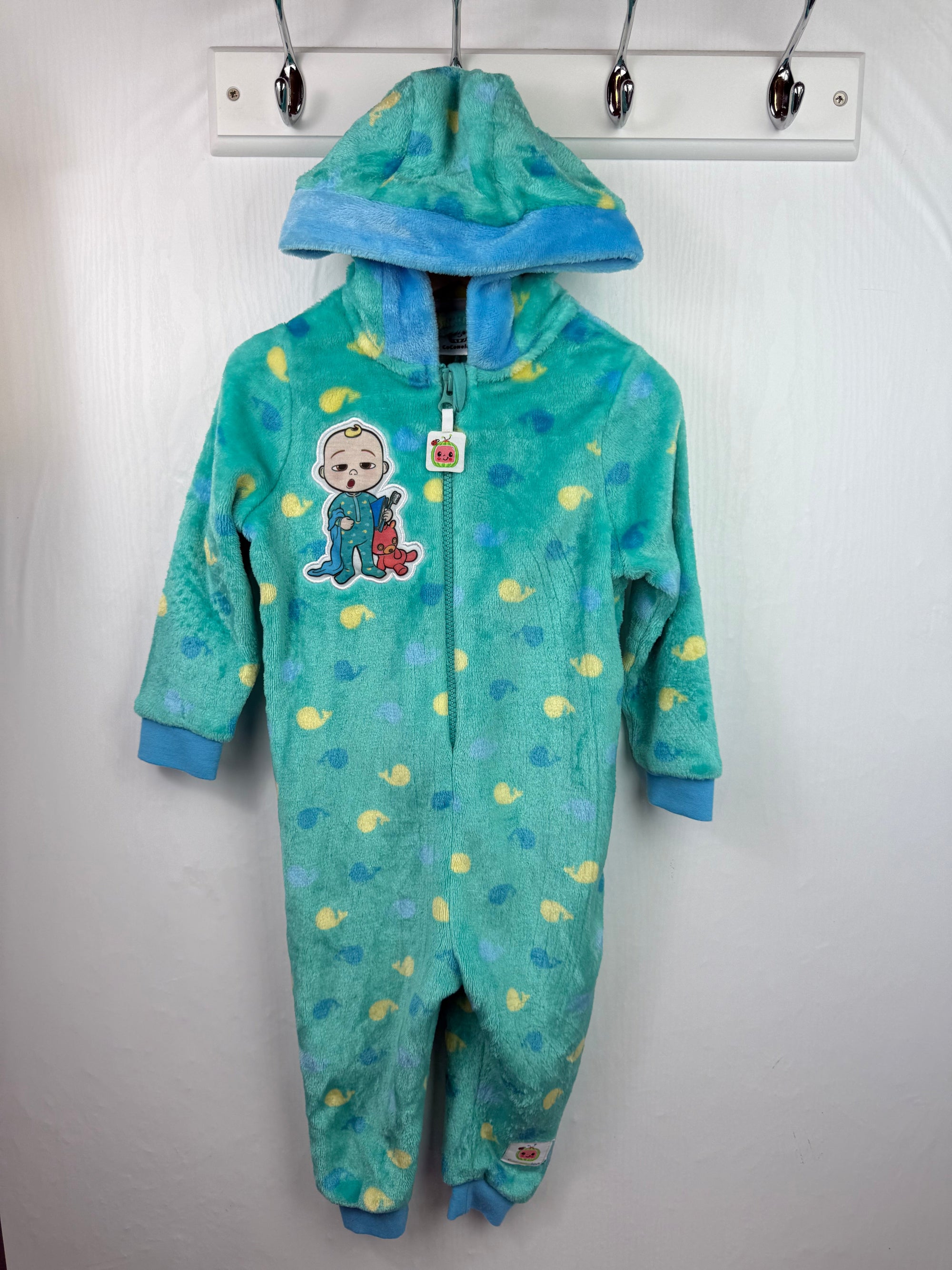 Coco Melon Fluffy All - In - One - Boys 2 Years - Little Ones Preloved. Second Hand Children's & Preloved Baby, Kids, Girls & Boys Clothes. UK online
