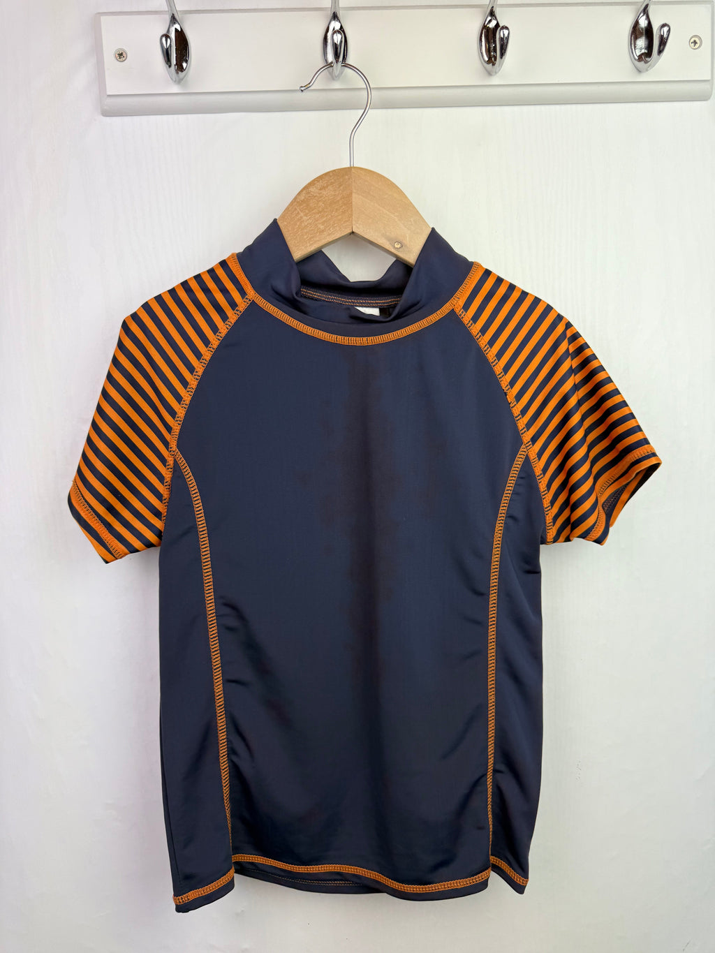 Crane Navy Swim Sun Top - Boys 7 - 8 Years - Little Ones Preloved. Second Hand Children's & Preloved Baby, Kids, Girls & Boys Clothes. UK online