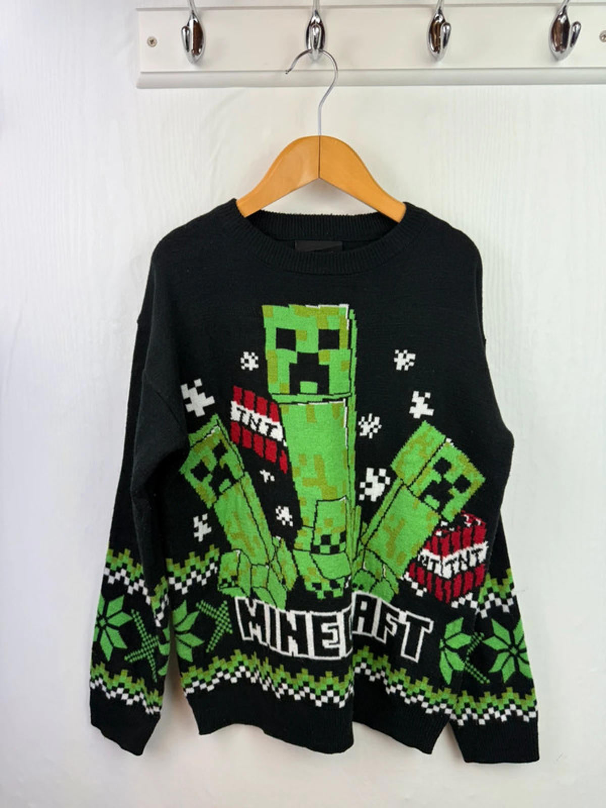 Nutmeg Minecraft Christmas Jumper - Boys 9-10 Years