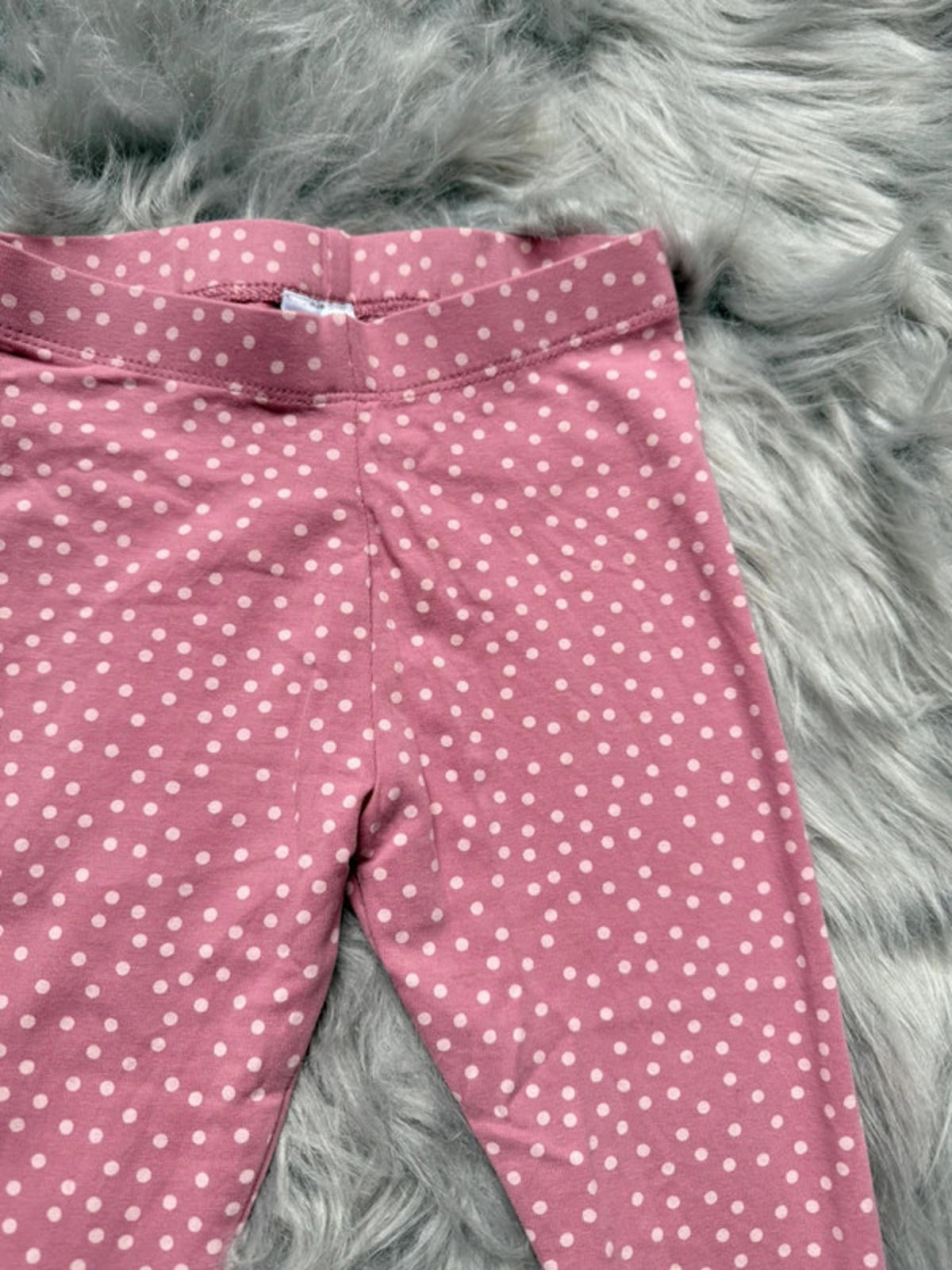 Nwot’s Next Pink Spotty Leggings - Girls 12-18 Months Little Ones Preloved. Preloved Kids & Children’s Gently Used Clothing. Second Hand Baby, Girls & Boys Clothes. UK Postage