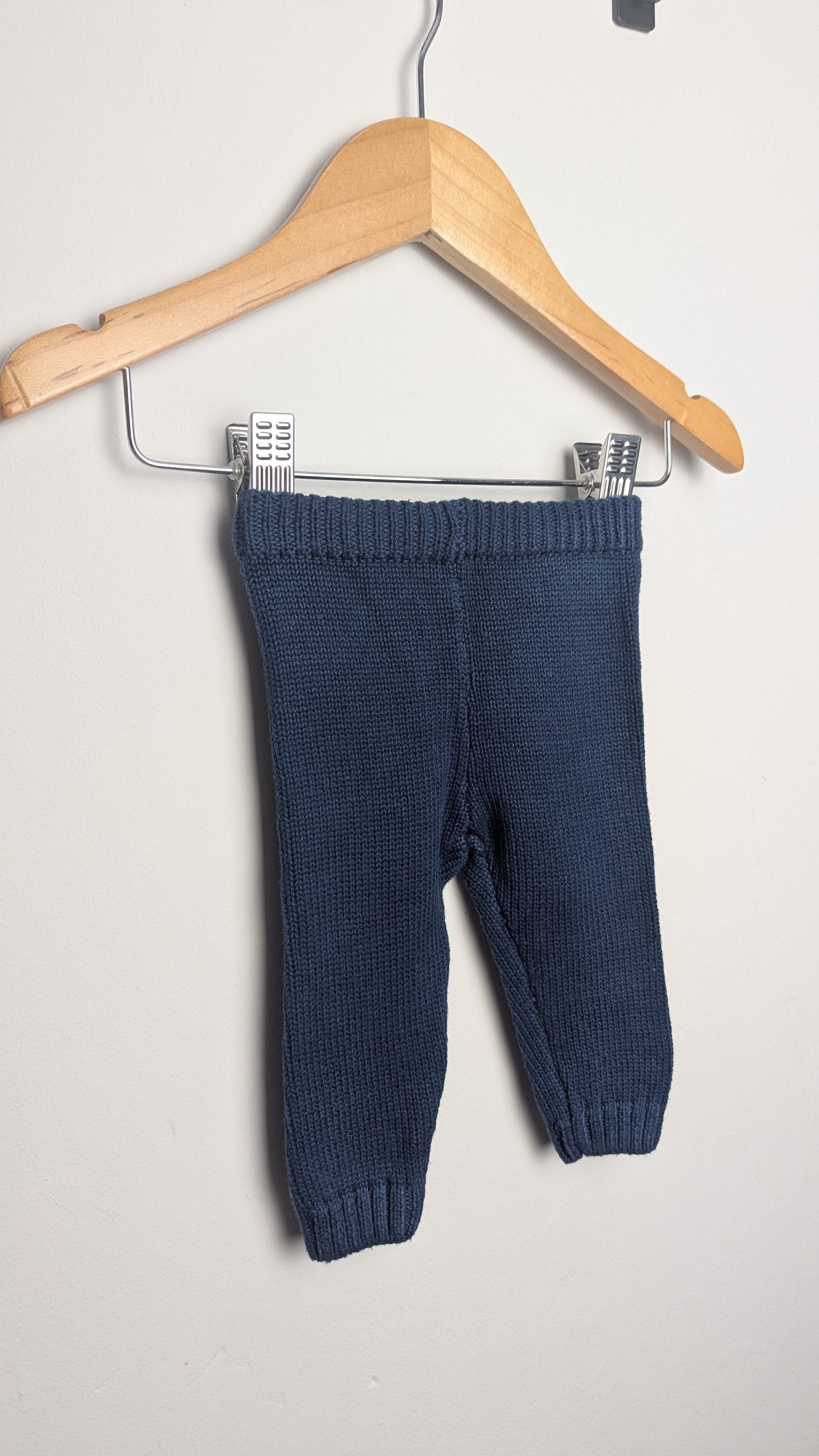 Disney Navy Knit Leggings - Boys 0 - 1 Month - Little Ones Preloved. Second Hand Children's & Preloved Baby, Kids, Girls & Boys Clothes. UK online