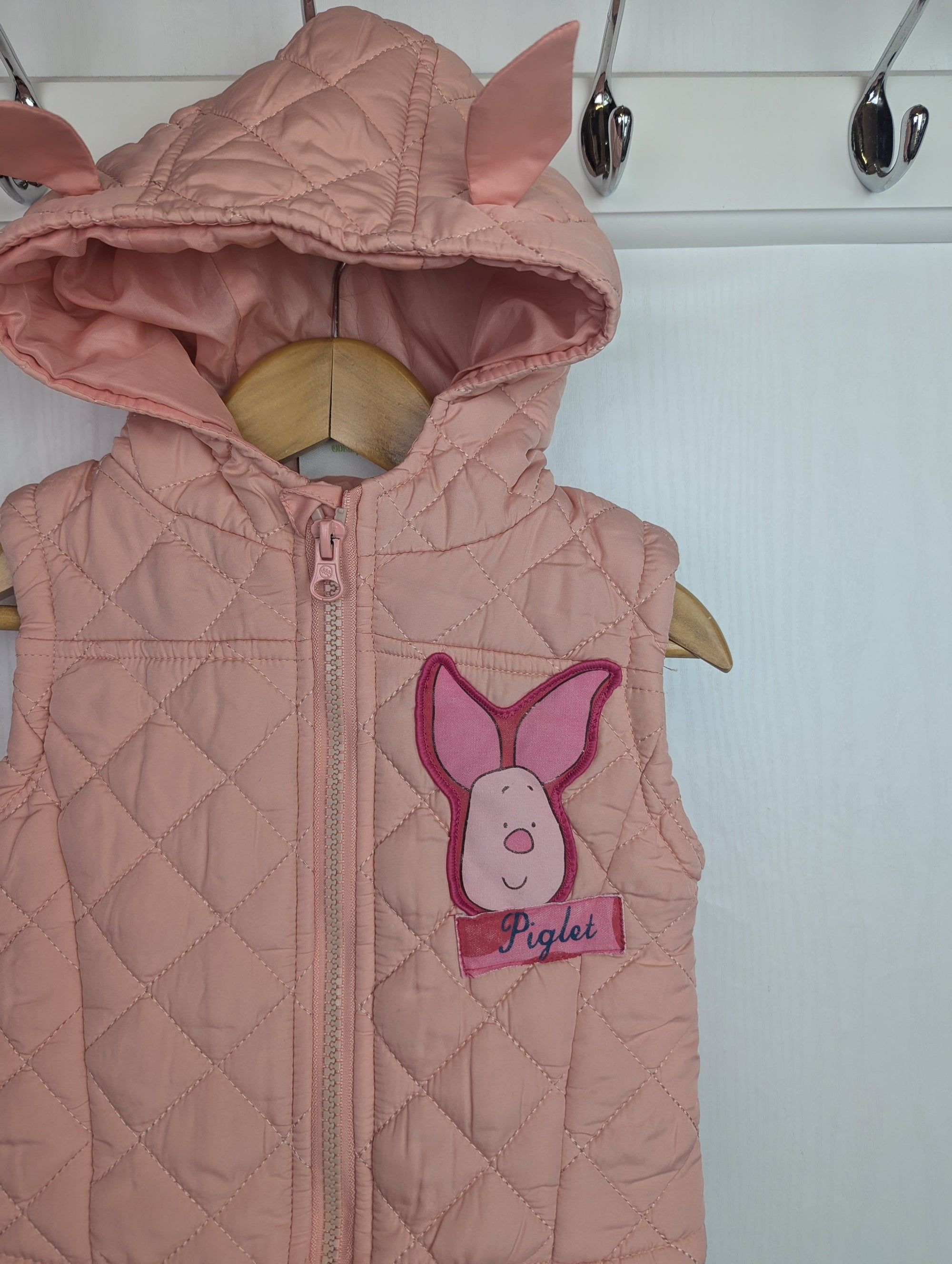 Disney Pink Piglet Gilet - Girls 9 - 12 Months - Little Ones Preloved. Second Hand Children's & Preloved Baby, Kids, Girls & Boys Clothes. UK online