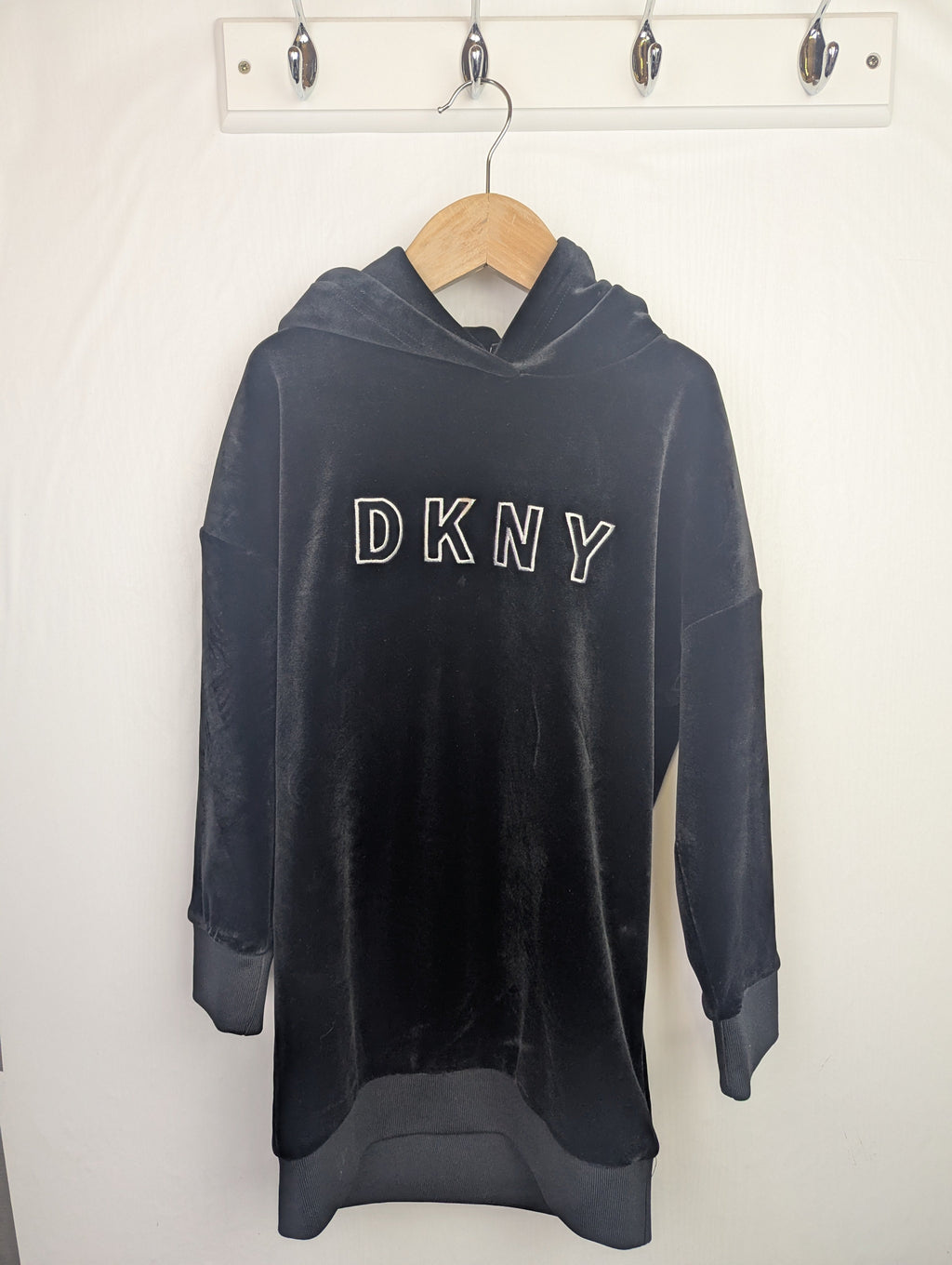DKNY Black Velour Jumper Dress - Girls 8 Years - Little Ones Preloved. Second Hand Children's & Preloved Baby, Kids, Girls & Boys Clothes. UK online