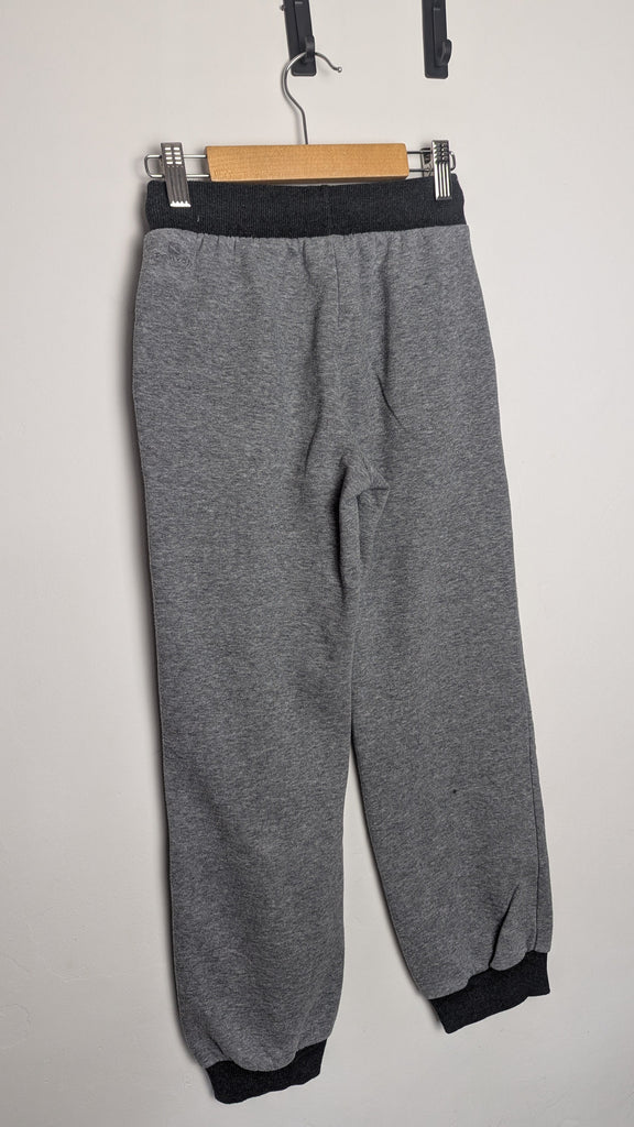 Domyos Decathlon Grey & Pink Jogging Bottoms - Girls 10 Years Little Ones Preloved Used, Preloved, Preworn & Second Hand Baby, Kids & Children's Clothing UK Online. Cheap affordable. Brands including Next, Joules, Nutmeg Morrisons, TU, F&F, H&M.