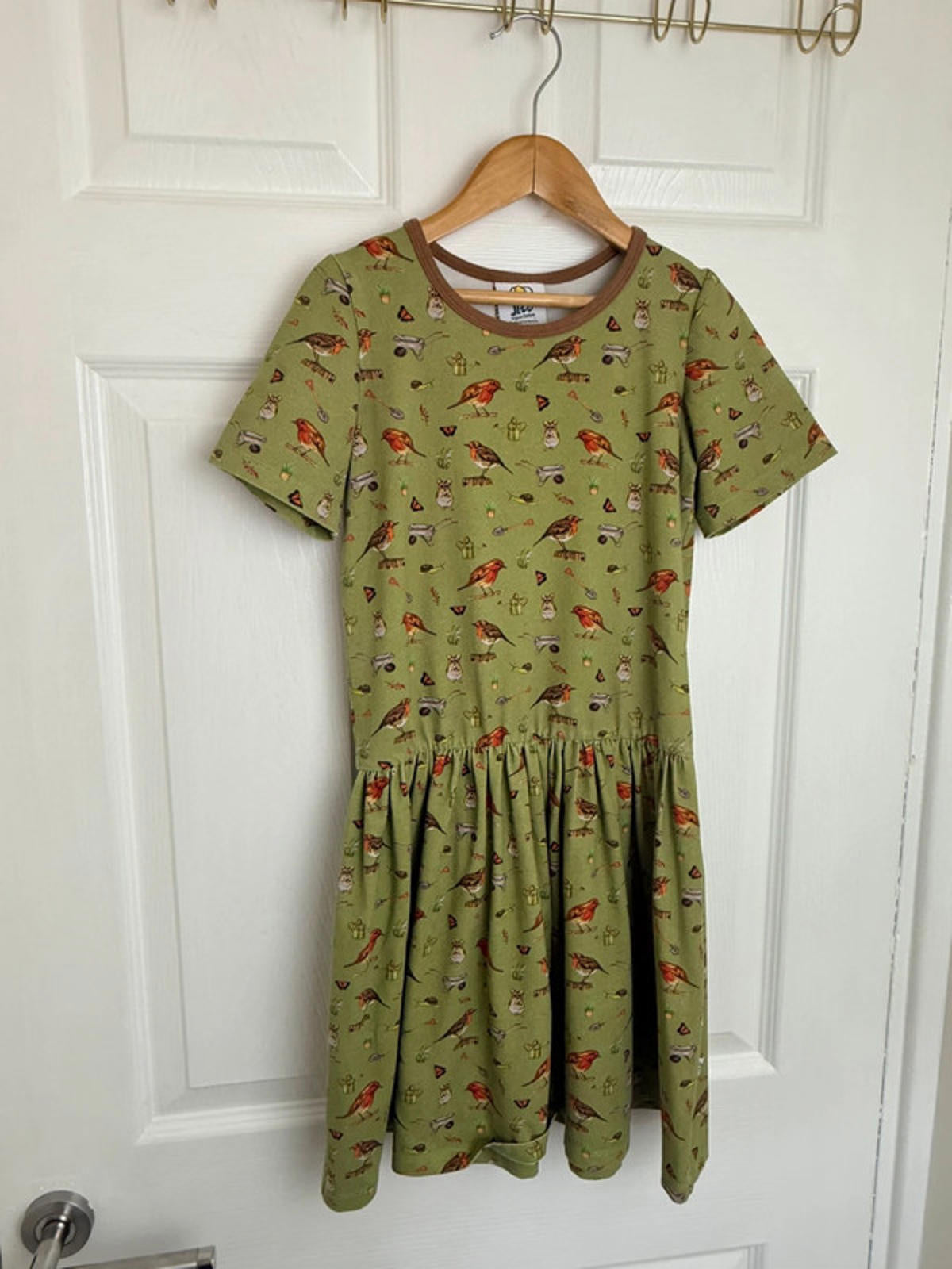 Jeco Garden Robin Organic Cotton Dress - Girls 7-8 Years Little Ones Preloved. Preloved Kids & Children’s Gently Used Clothing. Second Hand Baby, Girls & Boys Clothes. UK Postage