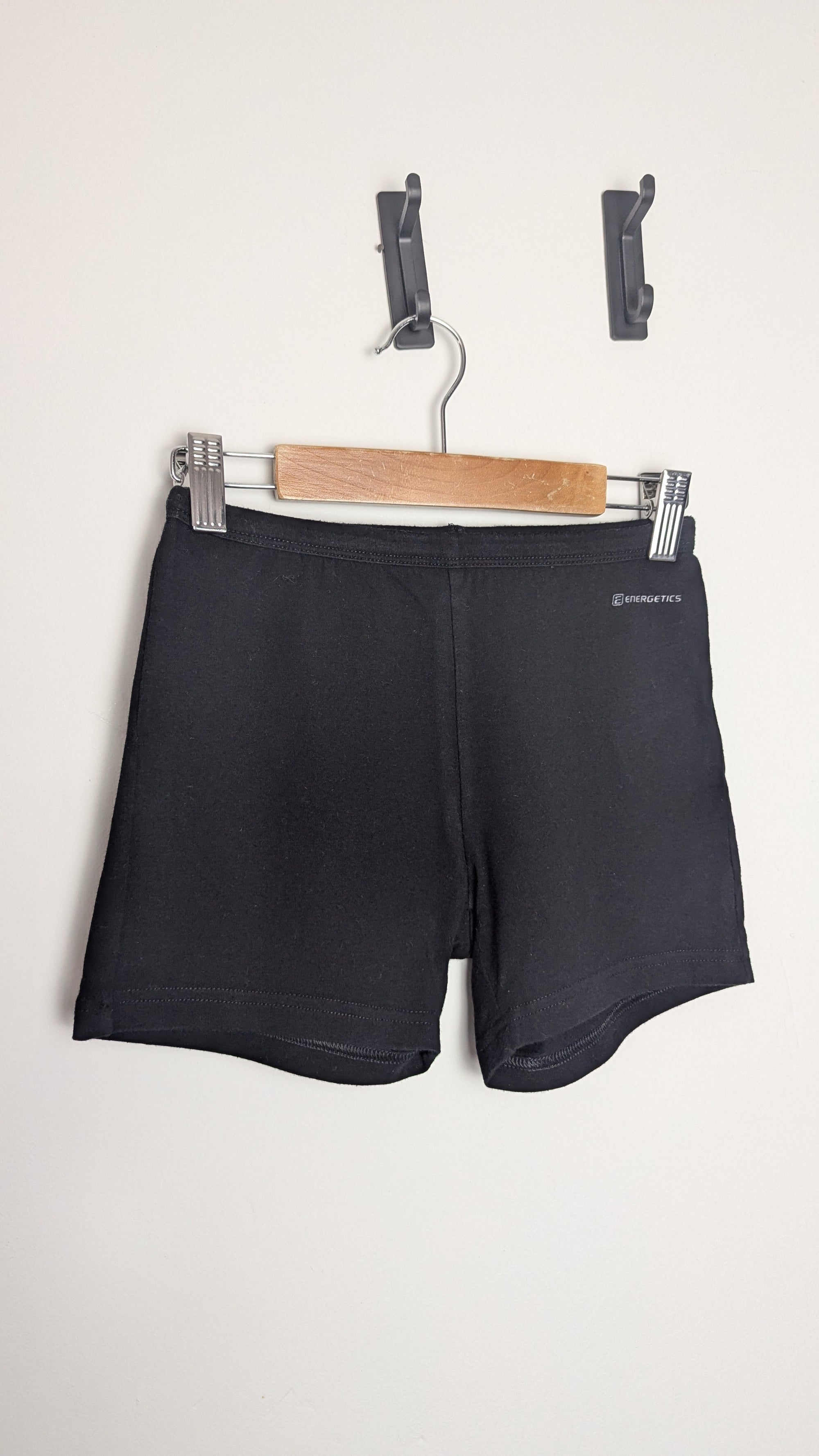 Energetics Black Cycle Shorts - Girls 10 Years - Little Ones Preloved. Second Hand Children's & Preloved Baby, Kids, Girls & Boys Clothes. UK online