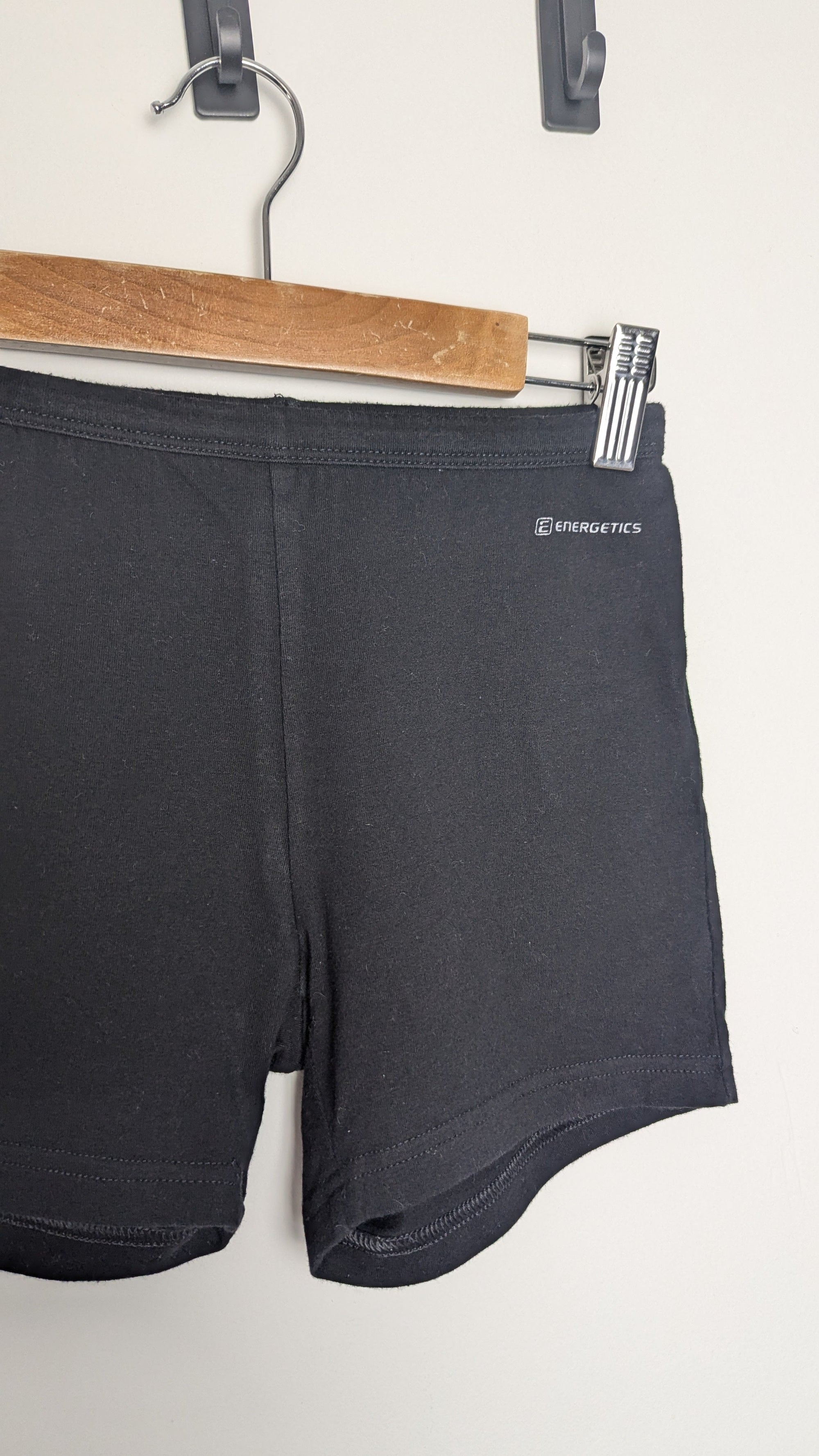 Energetics Black Cycle Shorts - Girls 10 Years - Little Ones Preloved. Second Hand Children's & Preloved Baby, Kids, Girls & Boys Clothes. UK online
