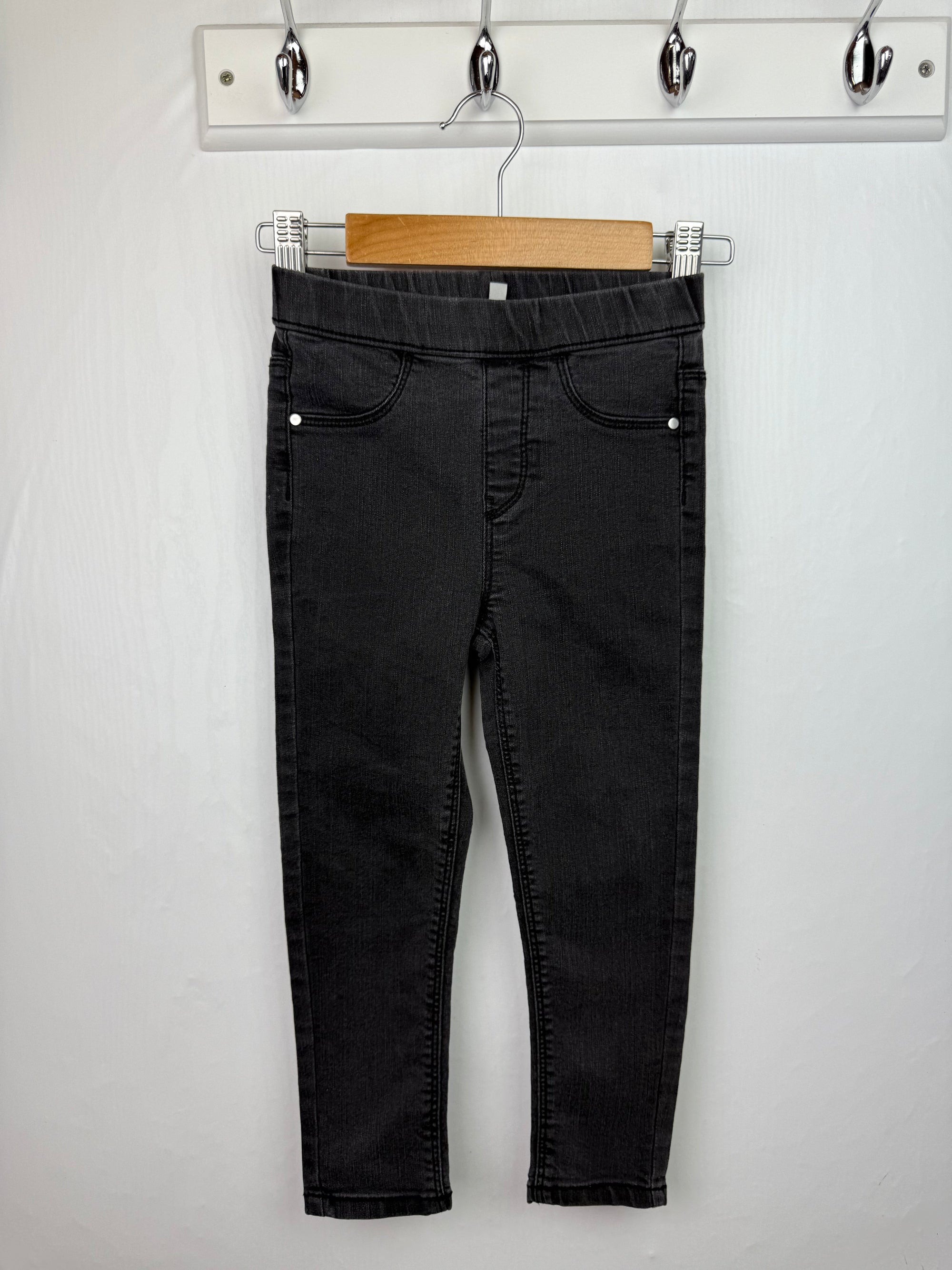 Evie Angel Grey Jeggings - Girls 3 - 4 Years - Little Ones Preloved. Second Hand Children's & Preloved Baby, Kids, Girls & Boys Clothes. UK online