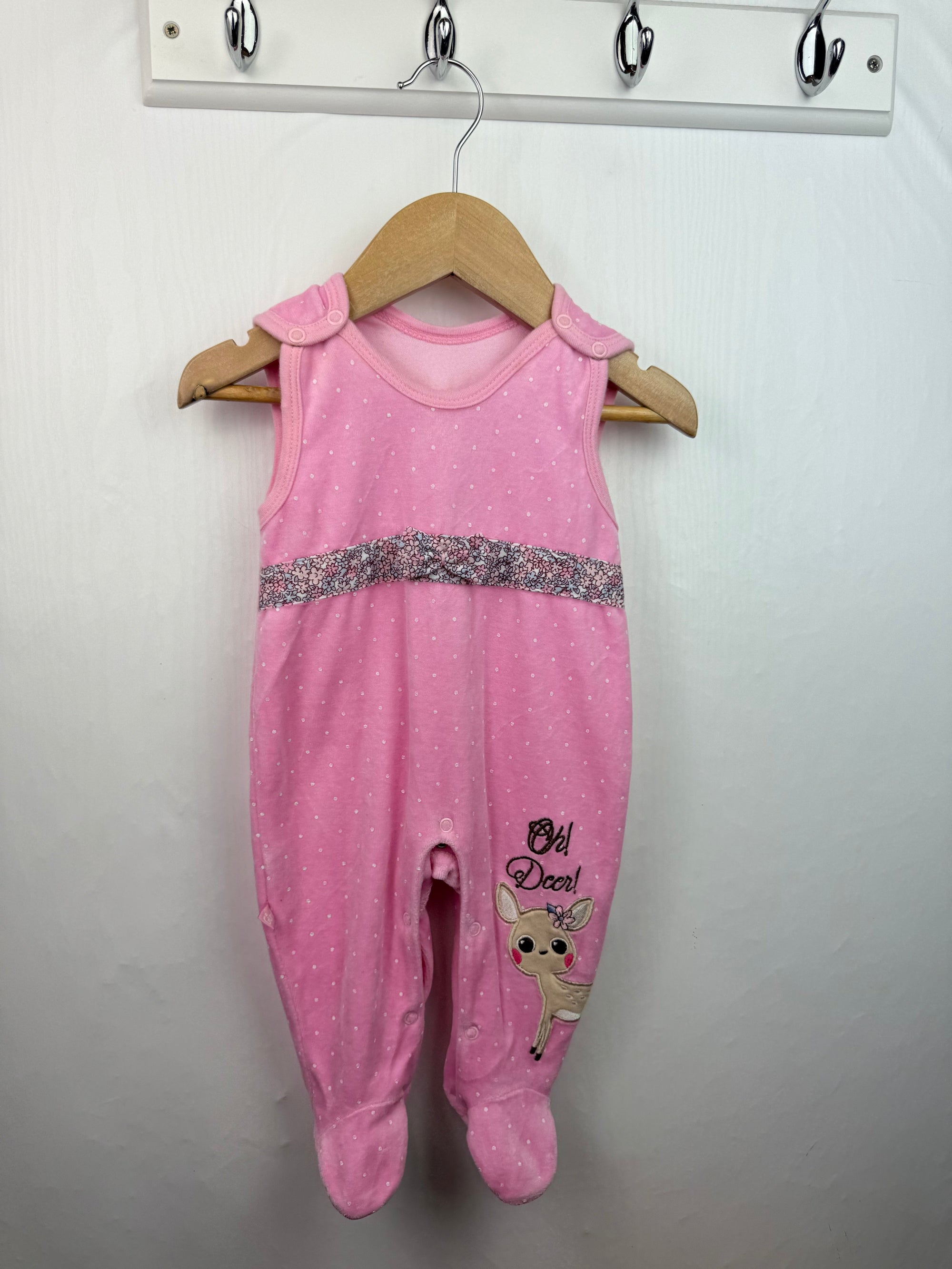 Ewa Klucze Pink Velour Romper - Girls 6 - 9 Months - Little Ones Preloved. Second Hand Children's & Preloved Baby, Kids, Girls & Boys Clothes. UK online