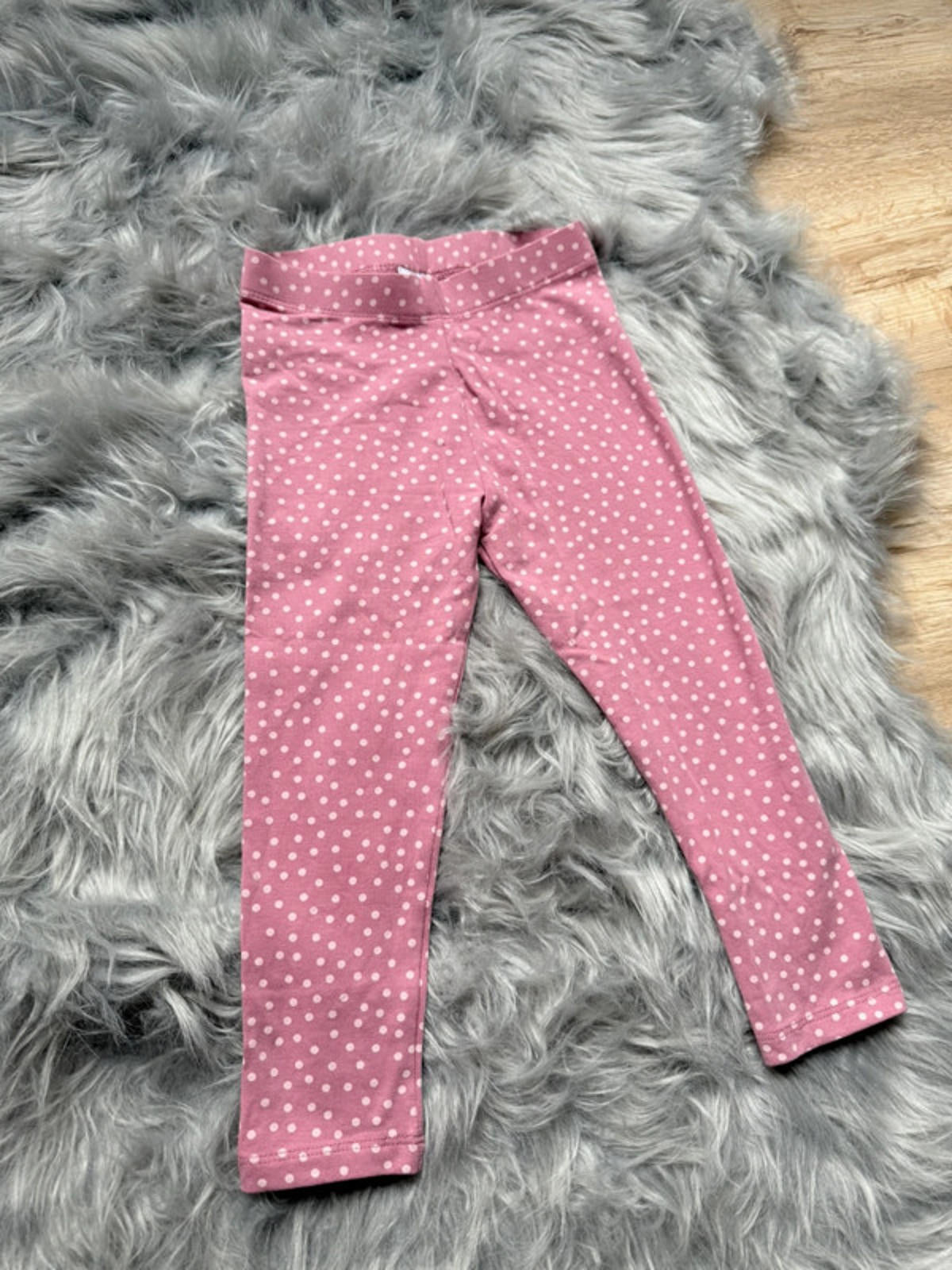 Nwot’s Next Pink Spotty Leggings - Girls 12-18 Months Little Ones Preloved. Preloved Kids & Children’s Gently Used Clothing. Second Hand Baby, Girls & Boys Clothes. UK Postage