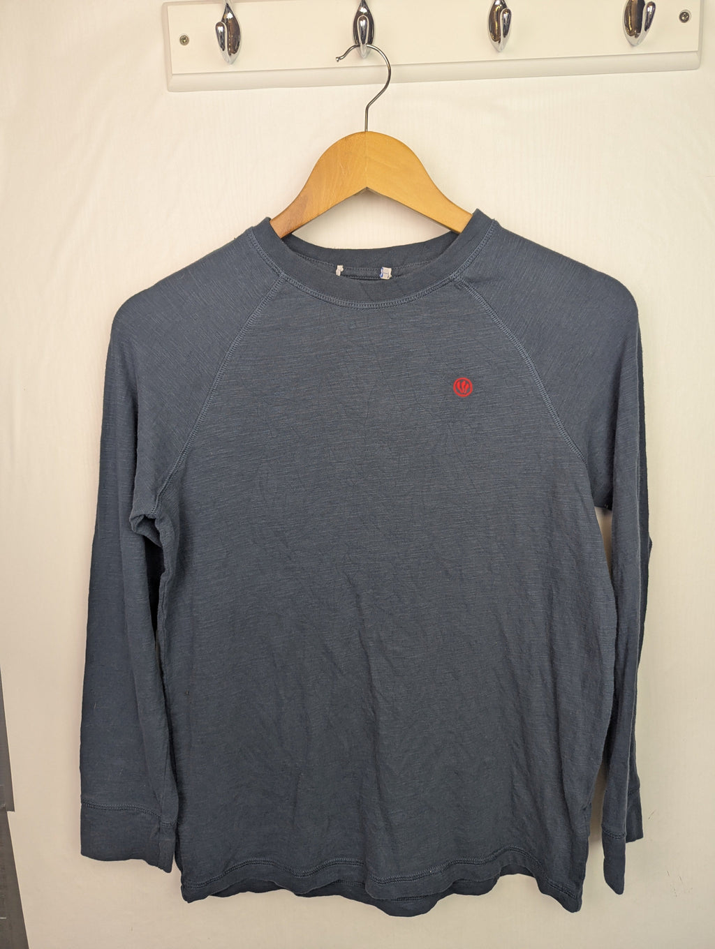 FatFace Long Sleeve Top - Boys 12 - 13 Years - Little Ones Preloved. Second Hand Children's & Preloved Baby, Kids, Girls & Boys Clothes. UK online