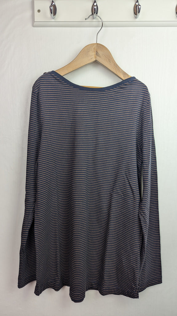 FatFace Navy Striped Long Sleeve Top - Girls 12-13 Years Little Ones Preloved Used, Preloved, Preworn & Second Hand Baby, Kids & Children's Clothing UK Online. Cheap affordable. Brands including Next, Joules, Nutmeg Morrisons, TU, F&F, H&M.