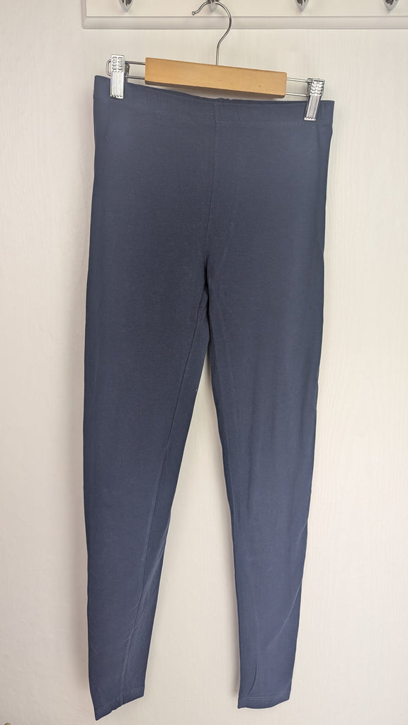 FatFace Plain Navy Leggings - Girls 12-13 Years FatFace Used, Preloved, Preworn & Second Hand Baby, Kids & Children's Clothing UK Online. Cheap affordable. Brands including Next, Joules, Nutmeg Morrisons, TU, F&F, H&M.