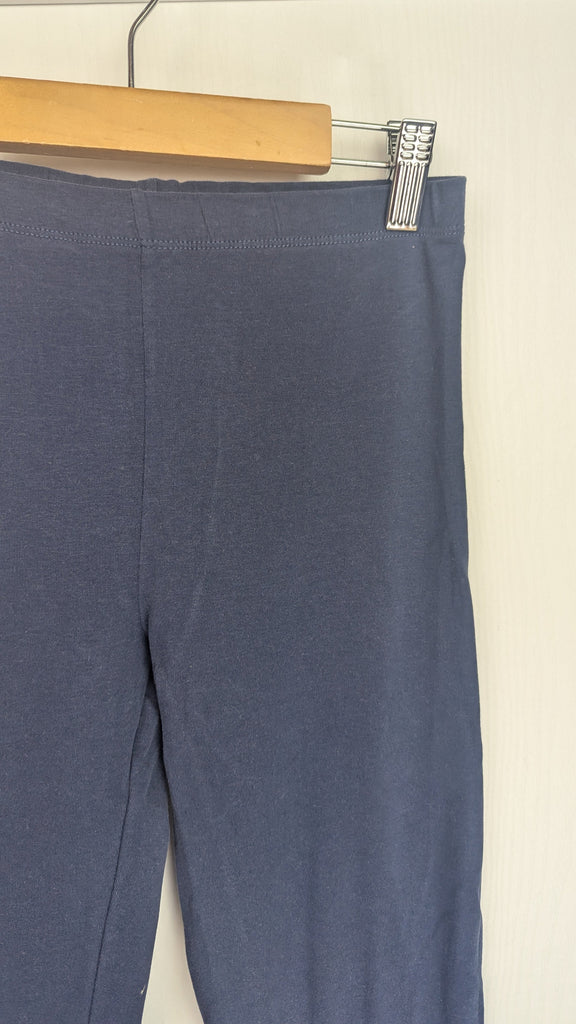 FatFace Plain Navy Leggings - Girls 12-13 Years FatFace Used, Preloved, Preworn & Second Hand Baby, Kids & Children's Clothing UK Online. Cheap affordable. Brands including Next, Joules, Nutmeg Morrisons, TU, F&F, H&M.