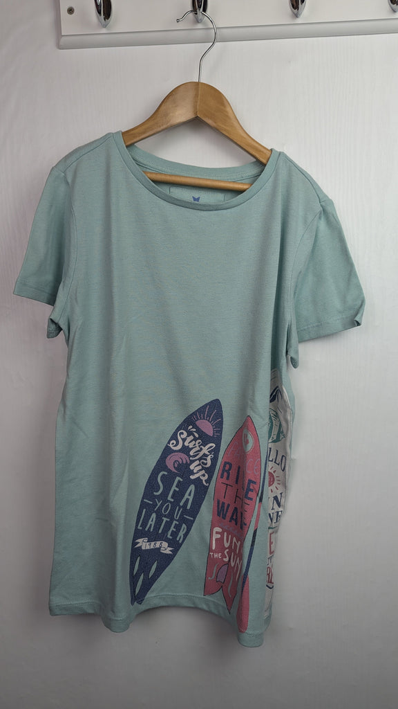 FatFace Surfboard Short Sleeve Top - Girls 12-13 Years Little Ones Preloved Used, Preloved, Preworn & Second Hand Baby, Kids & Children's Clothing UK Online. Cheap affordable. Brands including Next, Joules, Nutmeg Morrisons, TU, F&F, H&M.