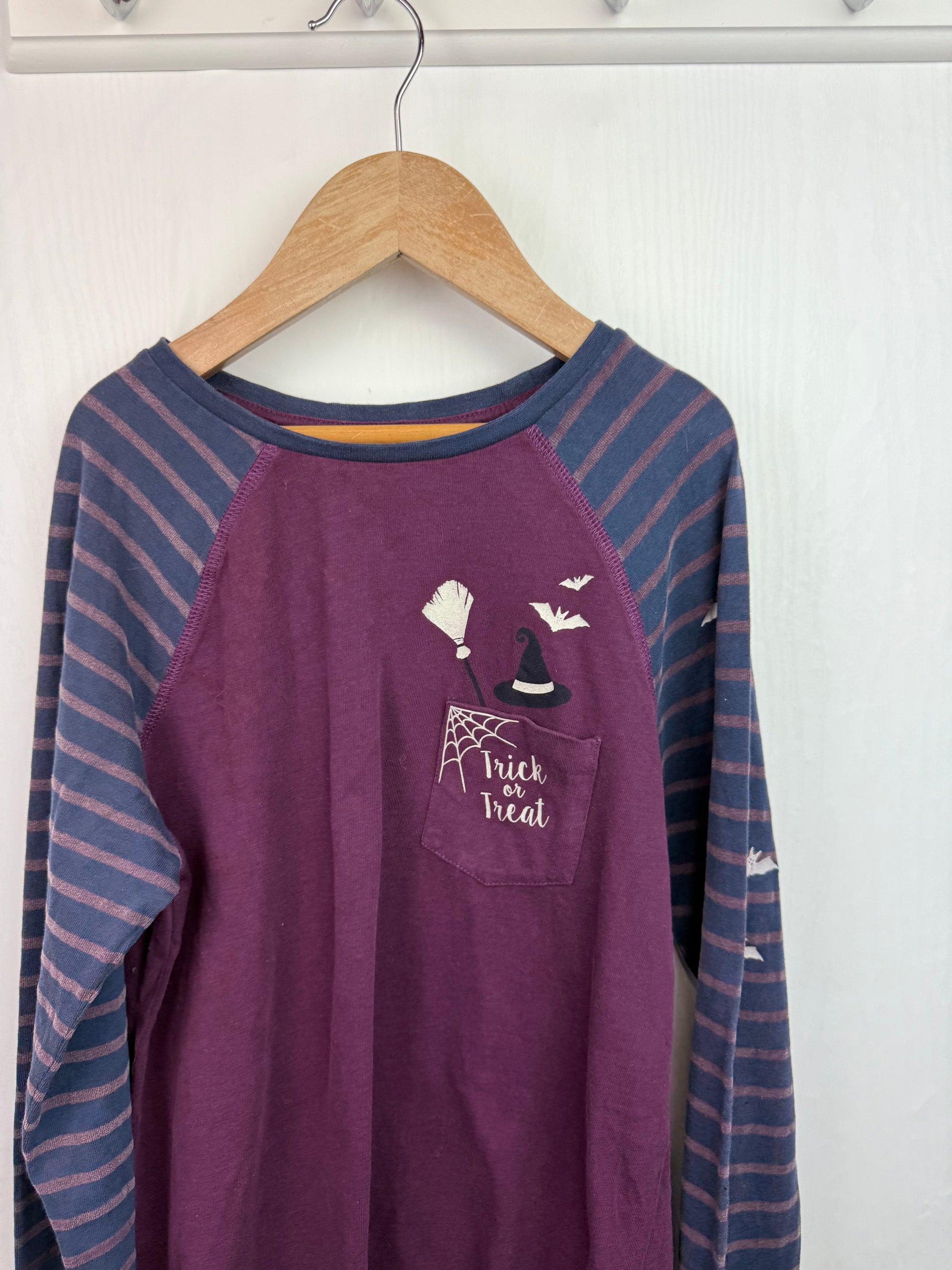 Fatface Trick Or Treat Top - Girls 12 - 13 Years - Little Ones Preloved. Second Hand Children's & Preloved Baby, Kids, Girls & Boys Clothes. UK online