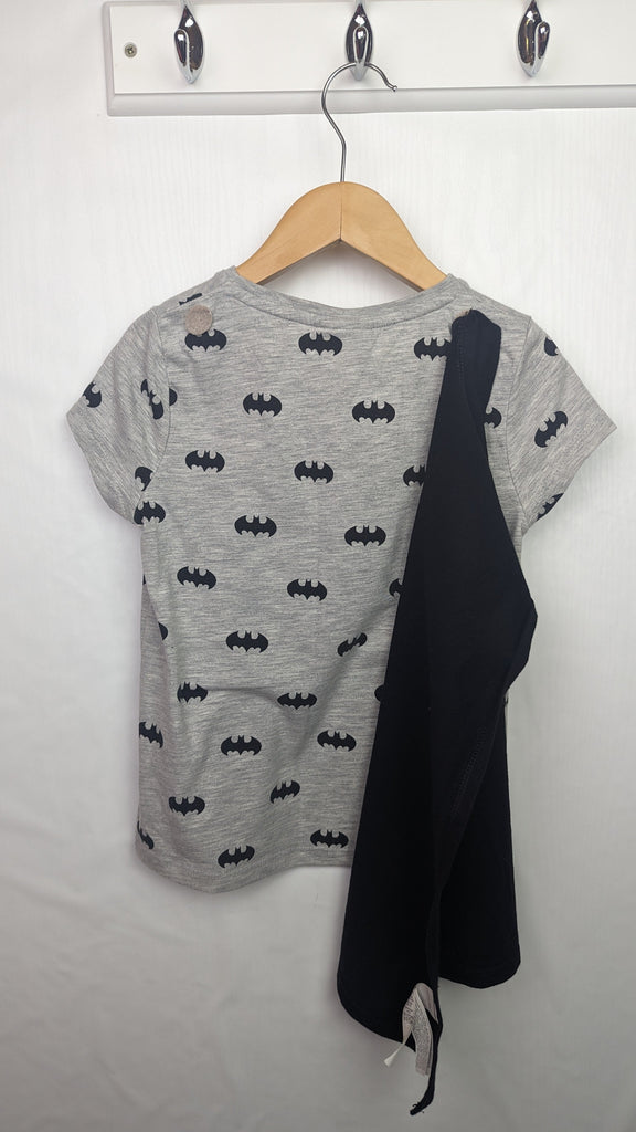 F&F Bat girl top with cape 5-6y F&F Used, Preloved, Preworn Baby, Girls & Boys Clothes. Kids & Children's second hand Clothing UK Online. Cheap affordable. Brands including Next, Joules, Nutmeg Morrisons, TU, F&F, H&M.