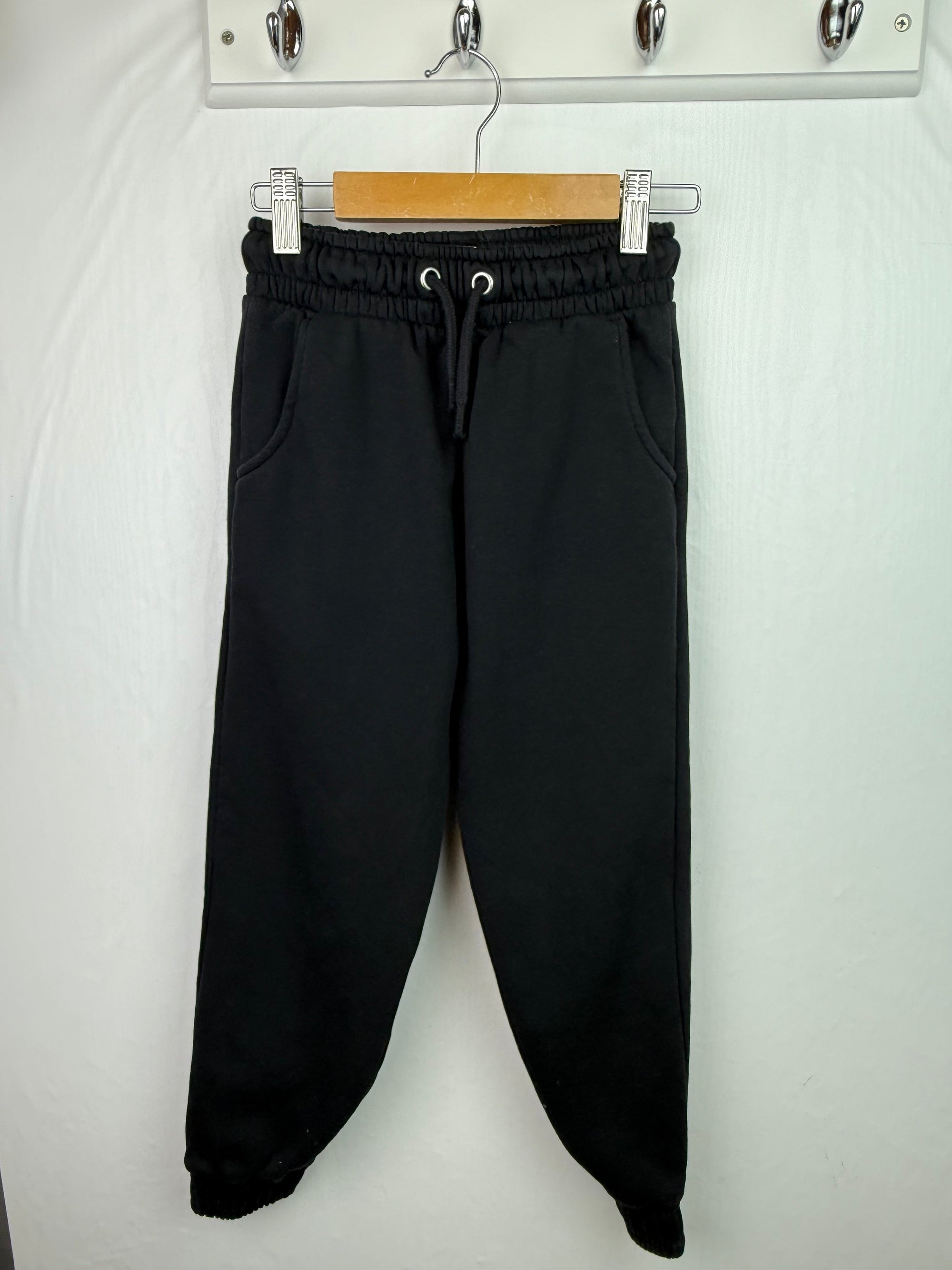 F&F Black Jogging Bottoms - Unisex 7 - 8 Years - Little Ones Preloved. Second Hand Children's & Preloved Baby, Kids, Girls & Boys Clothes. UK online