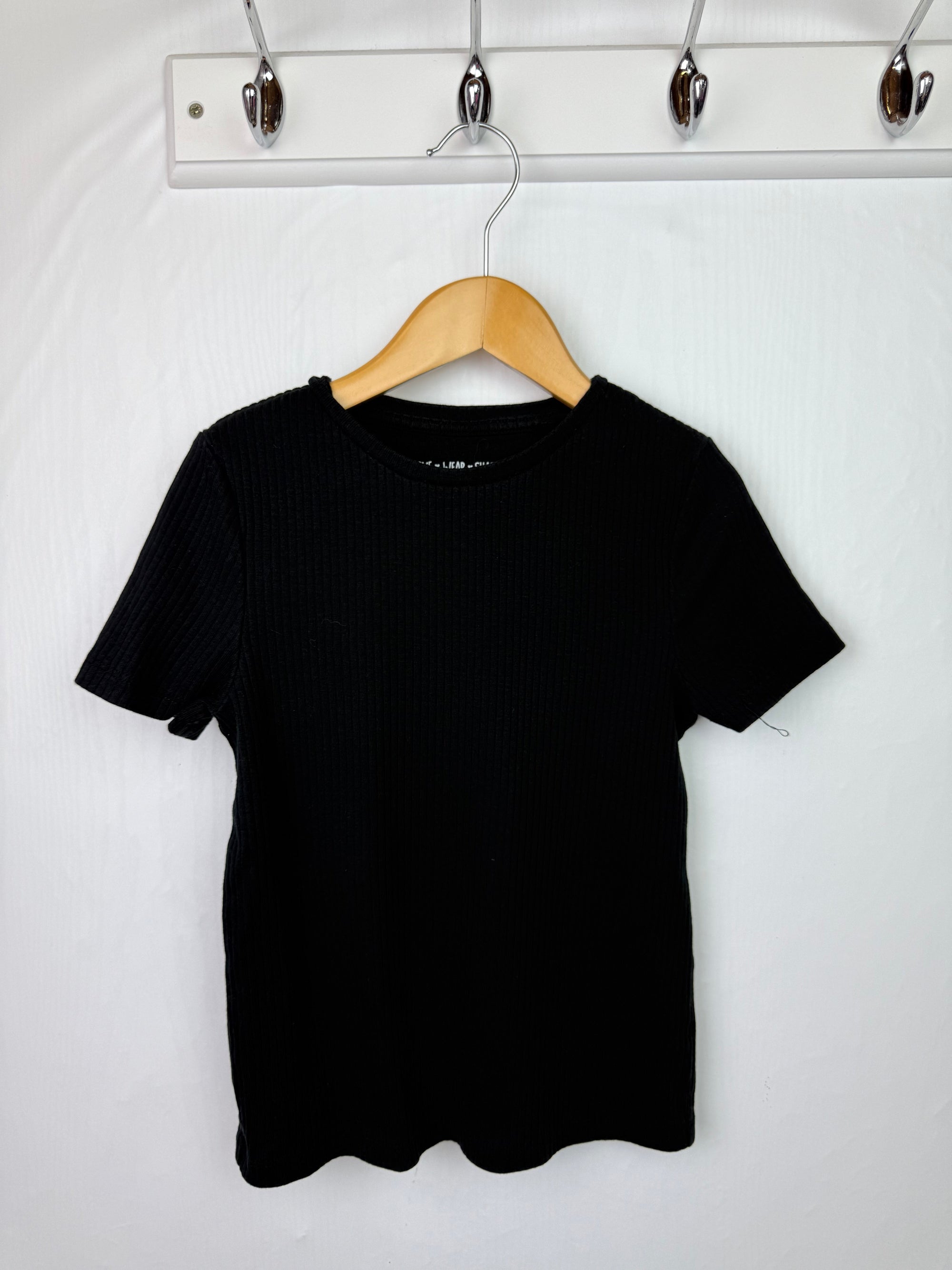 F&F Black Ribbed Top - Girls 9 - 10 Years - Little Ones Preloved. Second Hand Children's & Preloved Baby, Kids, Girls & Boys Clothes. UK online