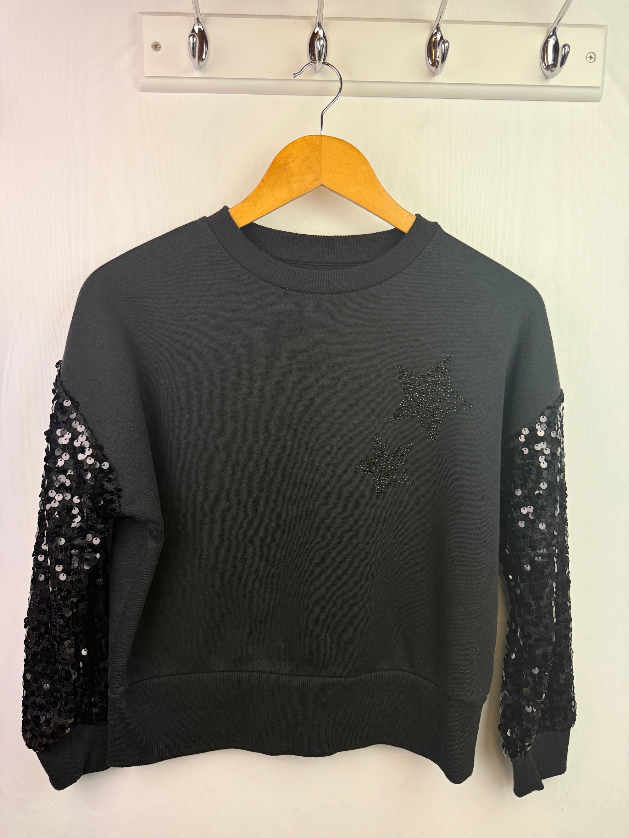 F&F Black Sequin Jumper - Girls 10 - 11 Years - Little Ones Preloved. Second Hand Children's & Preloved Baby, Kids, Girls & Boys Clothes. UK online