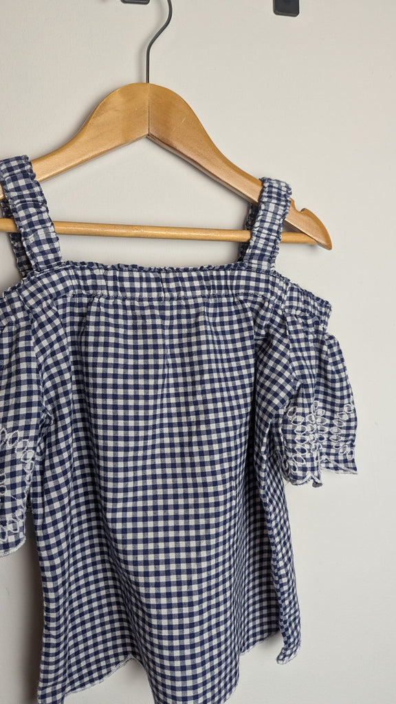 F&F Black & White Plaid Cold Shoulder Top - Girls 3-4 Years Little Ones Preloved Used, Preloved, Preworn Baby, Girls & Boys Clothes. Kids & Children's second hand Clothing UK Online. Cheap affordable. Brands including Next, Joules, Nutmeg Morrisons, TU, F&F, H&M.